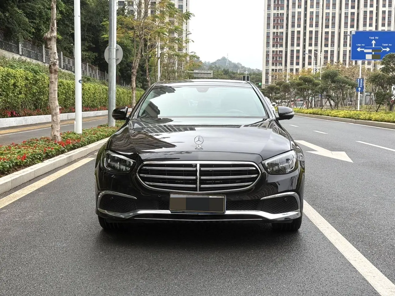 Mercedes-Benz E-Class  из Китая