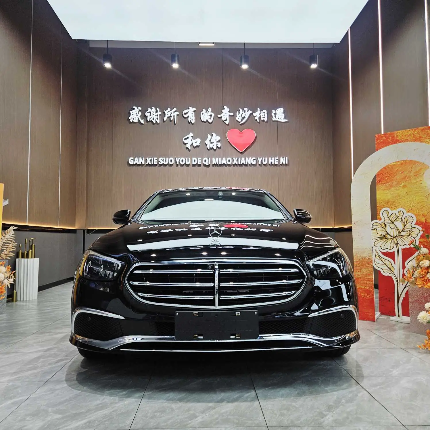 Mercedes-Benz E-Class  из Китая