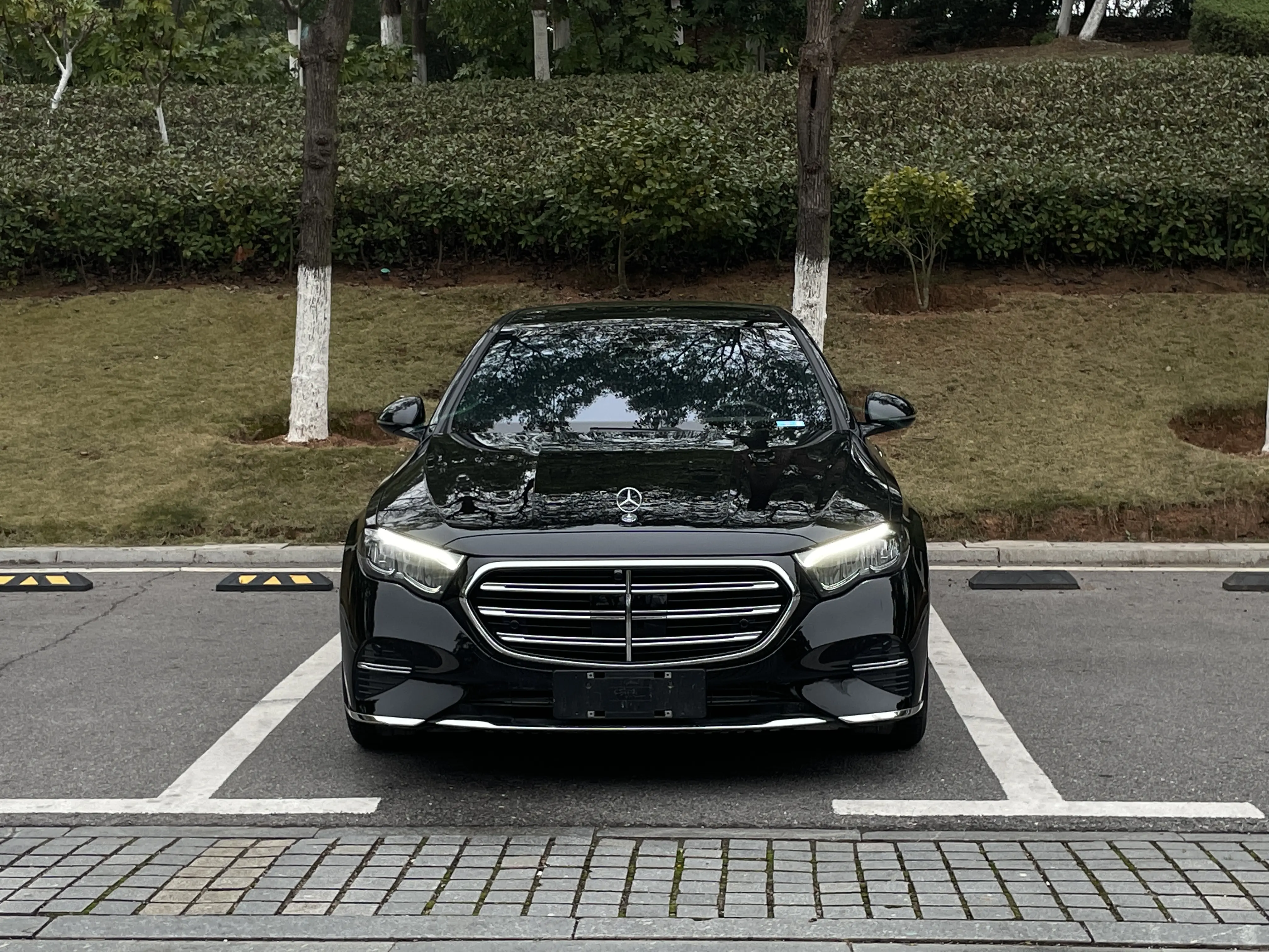 Mercedes-Benz E-Class  из Китая