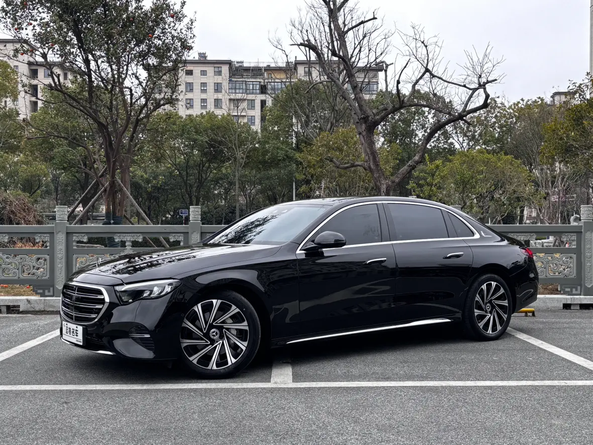 Mercedes-Benz E-Class  из Китая