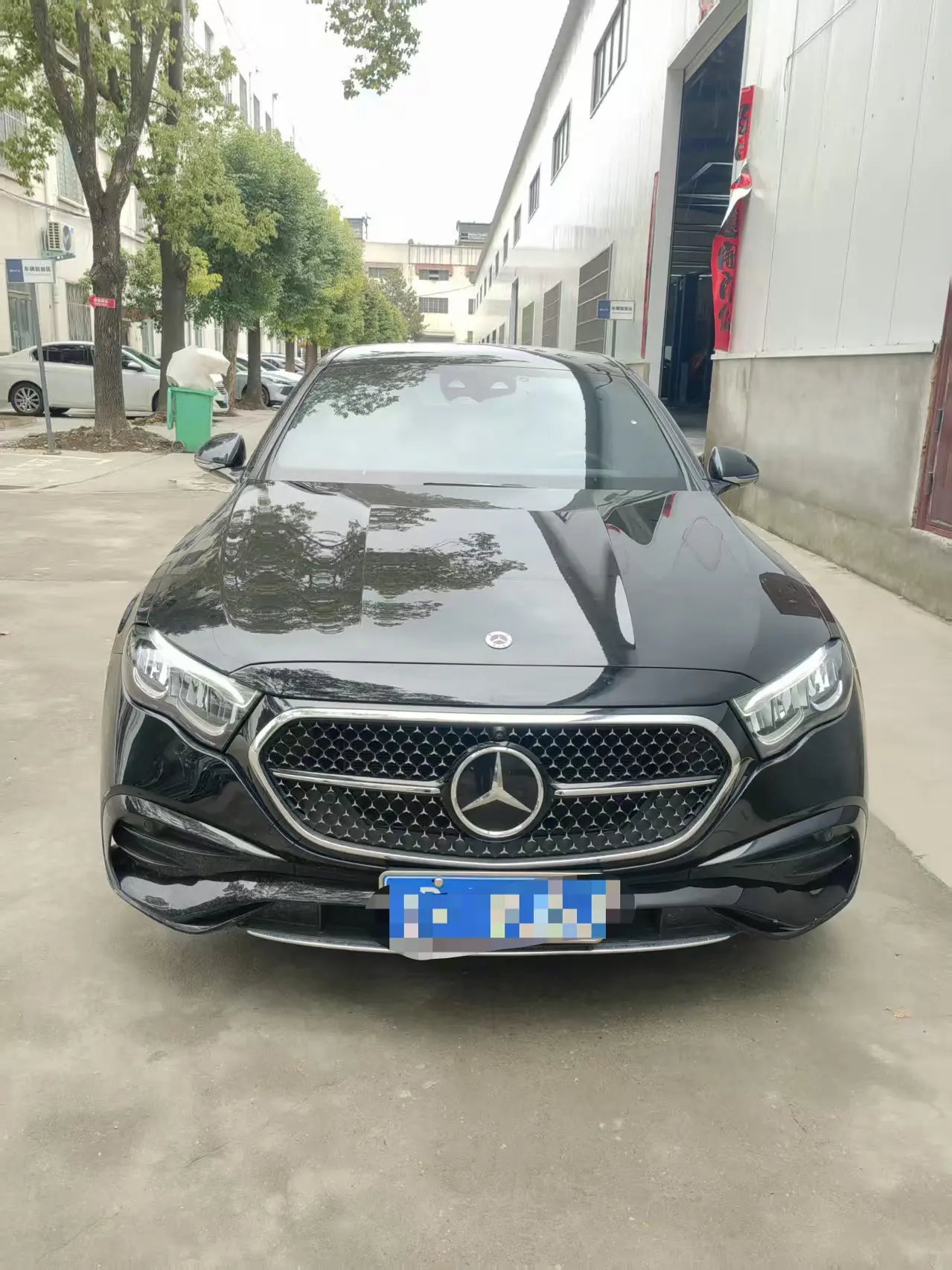 Mercedes-Benz E-Class  из Китая