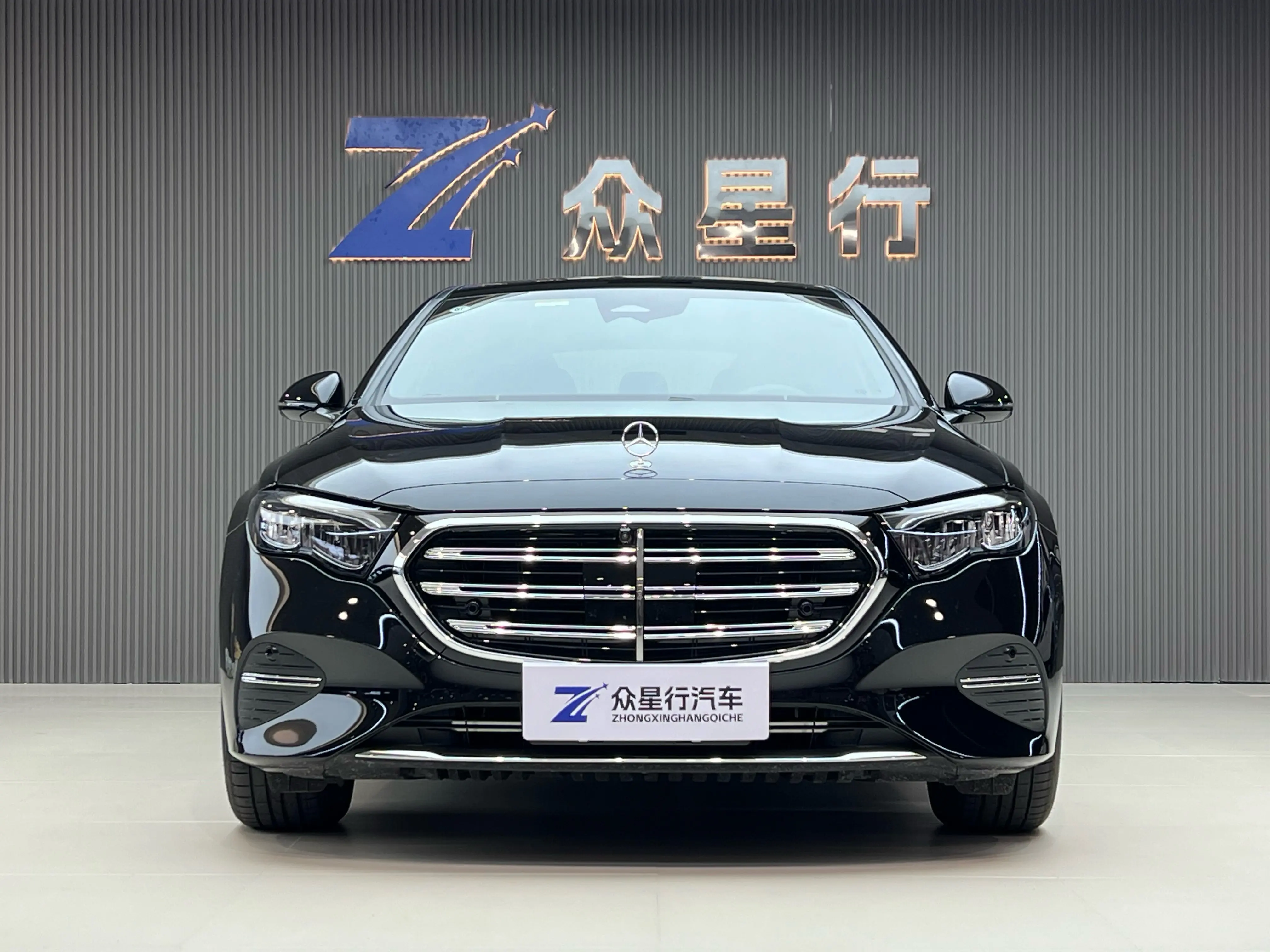 Mercedes-Benz E-Class  из Китая