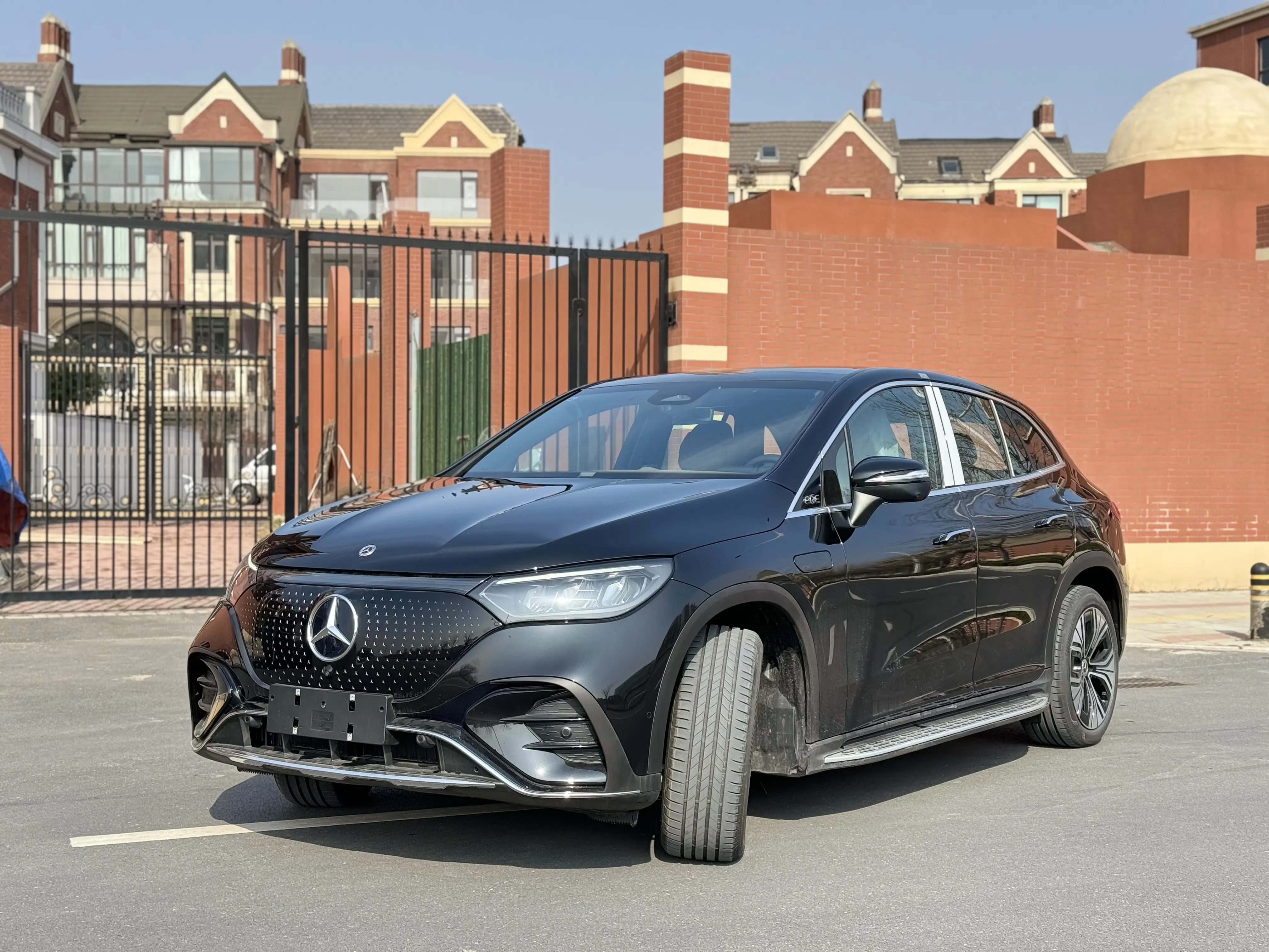 Mercedes-Benz EQE SUV  из Китая