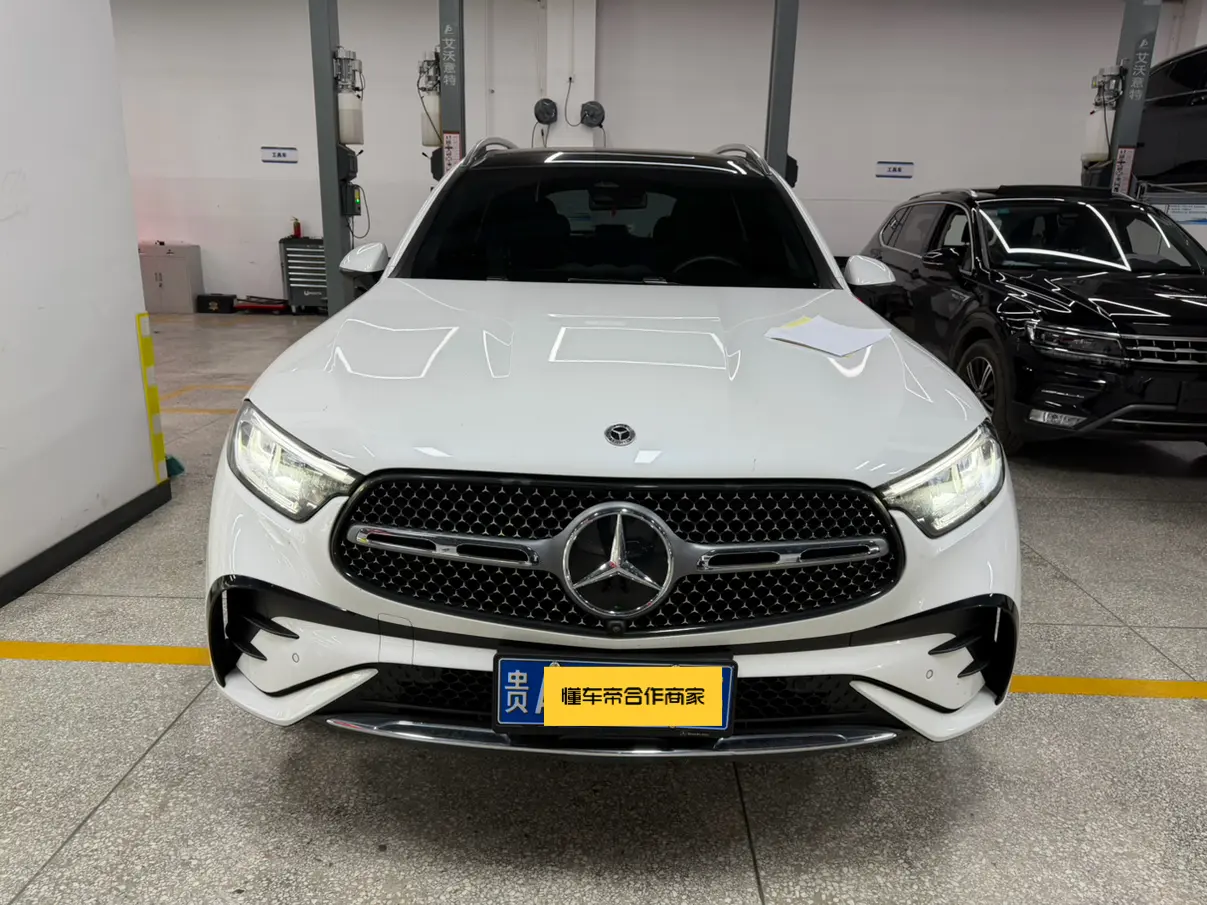 Mercedes-Benz GLC  из Китая