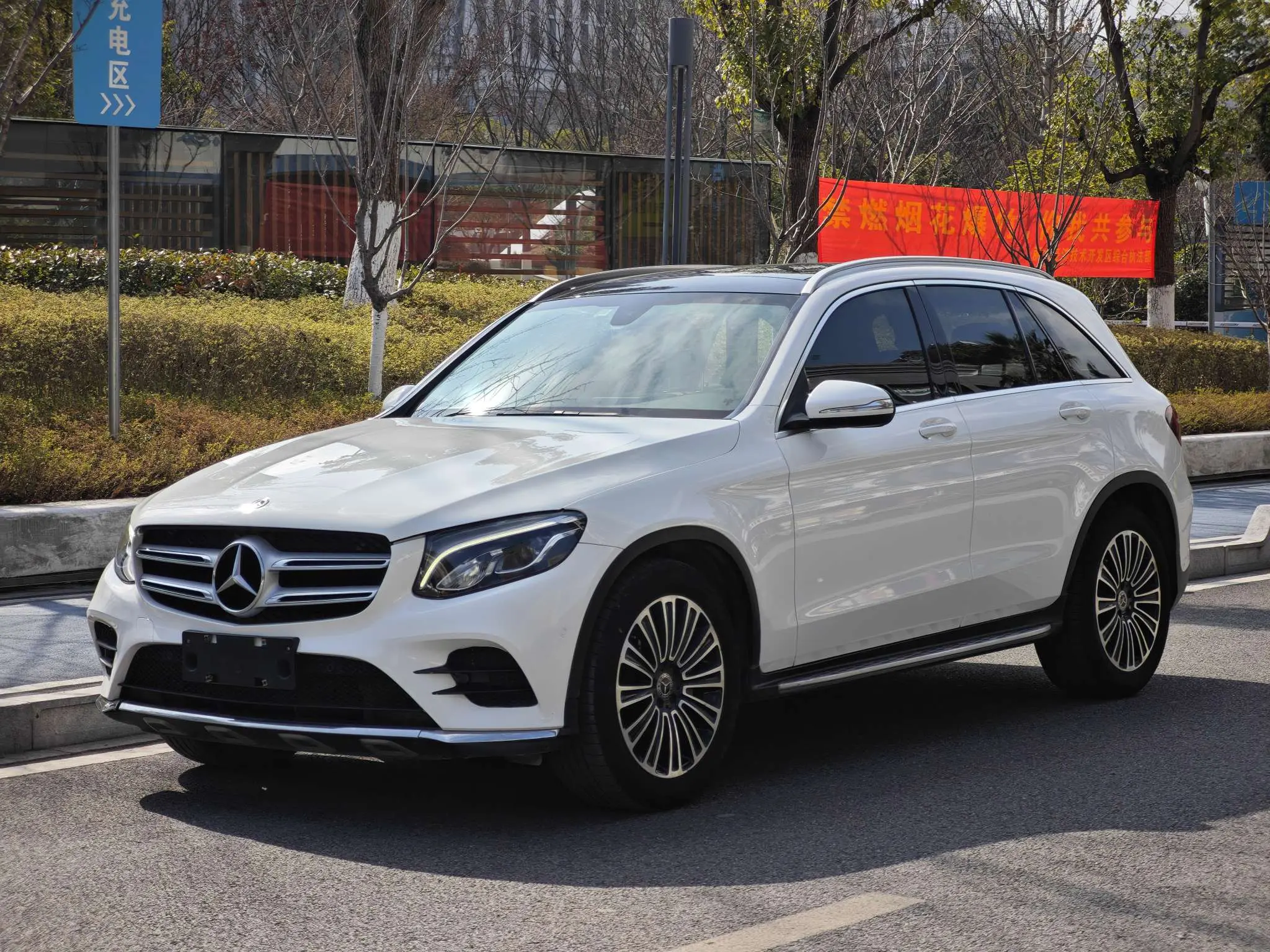 Mercedes-Benz GLC  из Китая