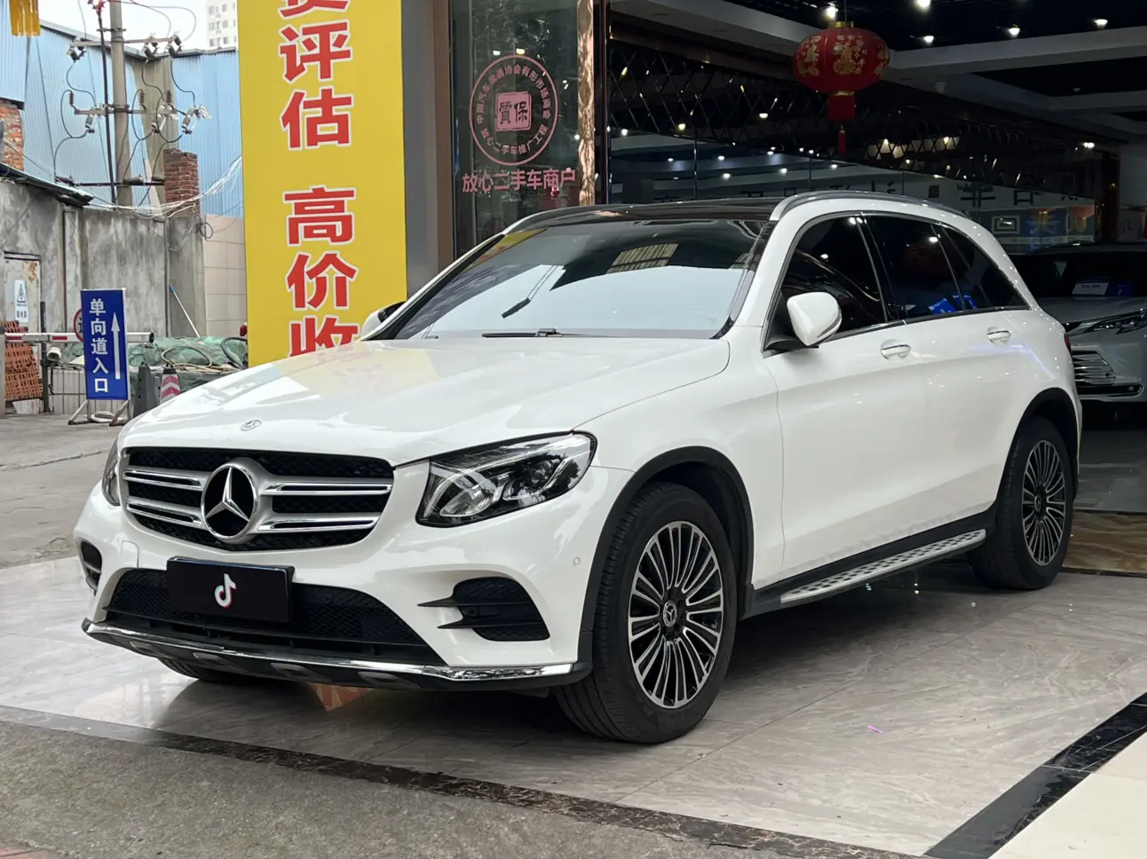 Mercedes-Benz GLC  из Китая