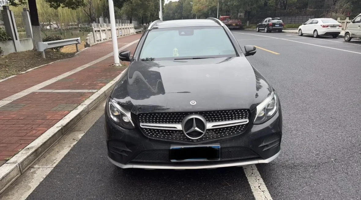 Mercedes-Benz GLC  из Китая