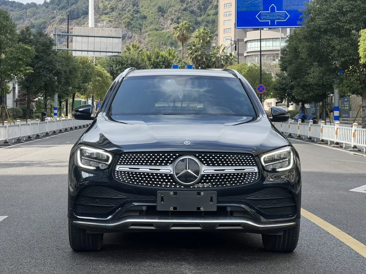 Mercedes-Benz GLC  из Китая