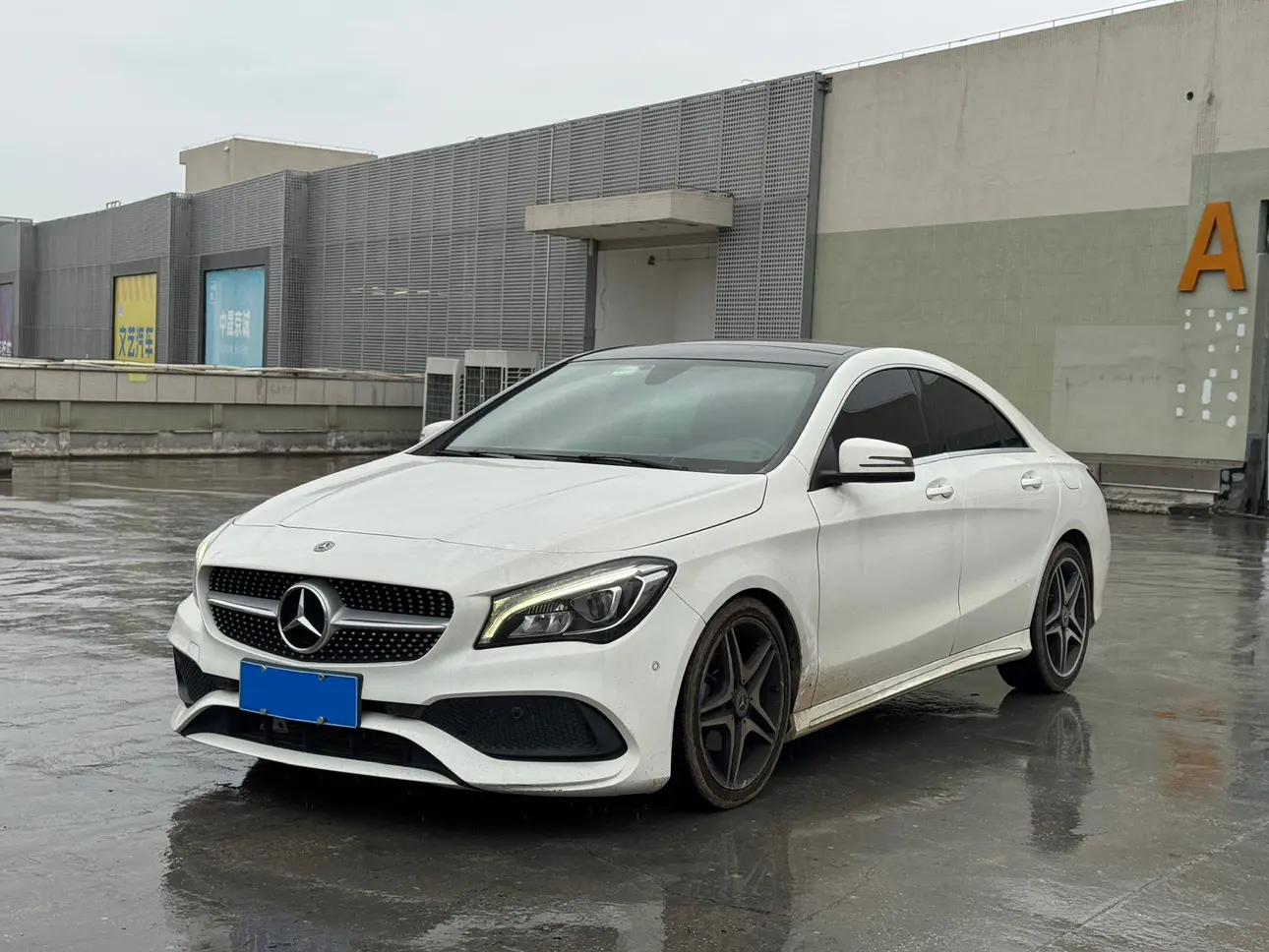 Mercedes-Benz CLA (Imported)  из Китая