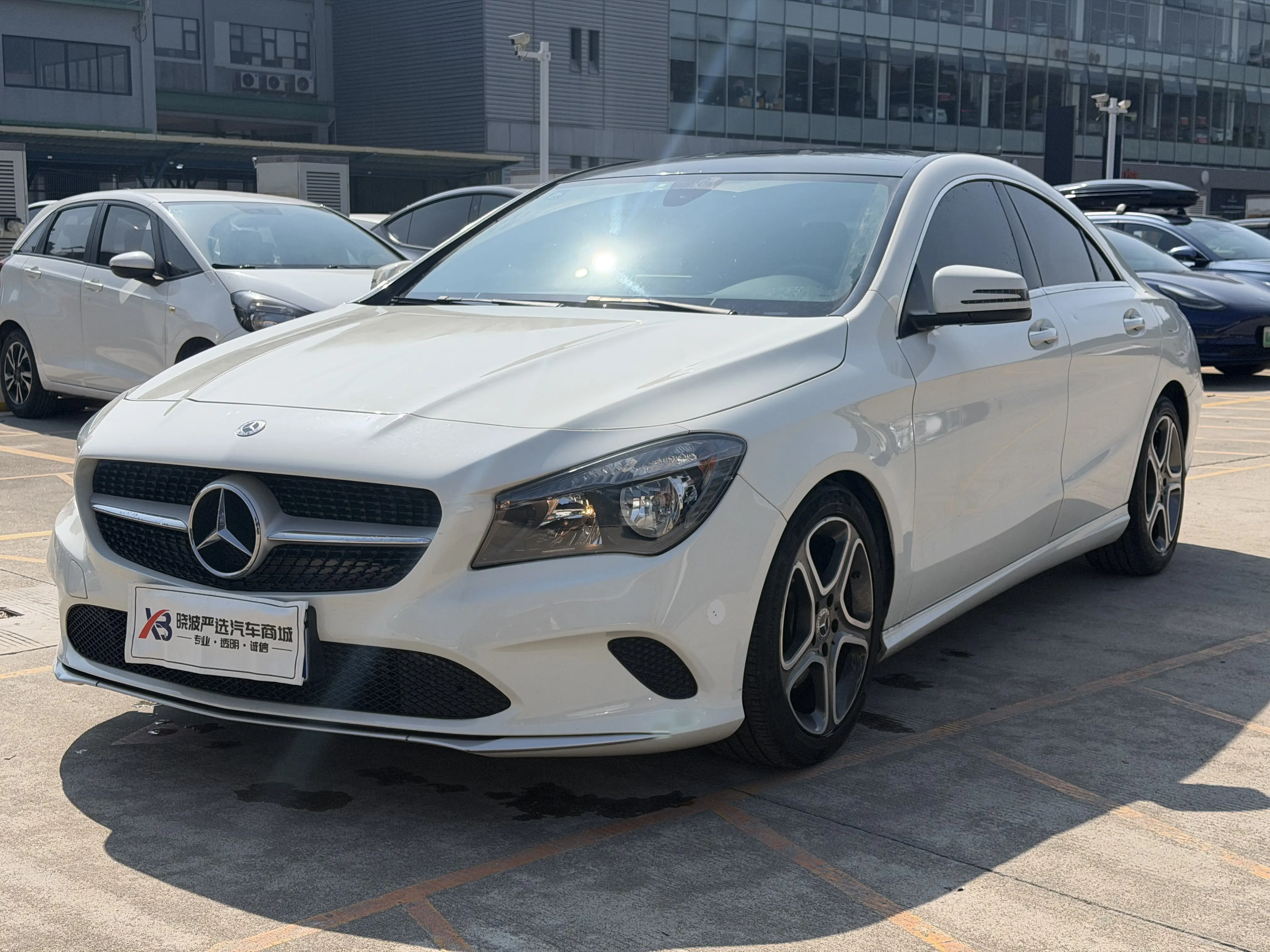 Mercedes-Benz CLA (Imported)  из Китая