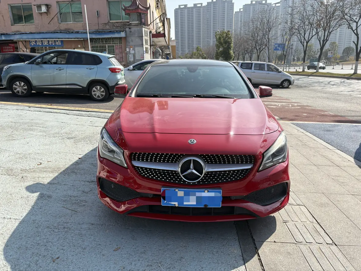 Mercedes-Benz CLA (Imported)  из Китая