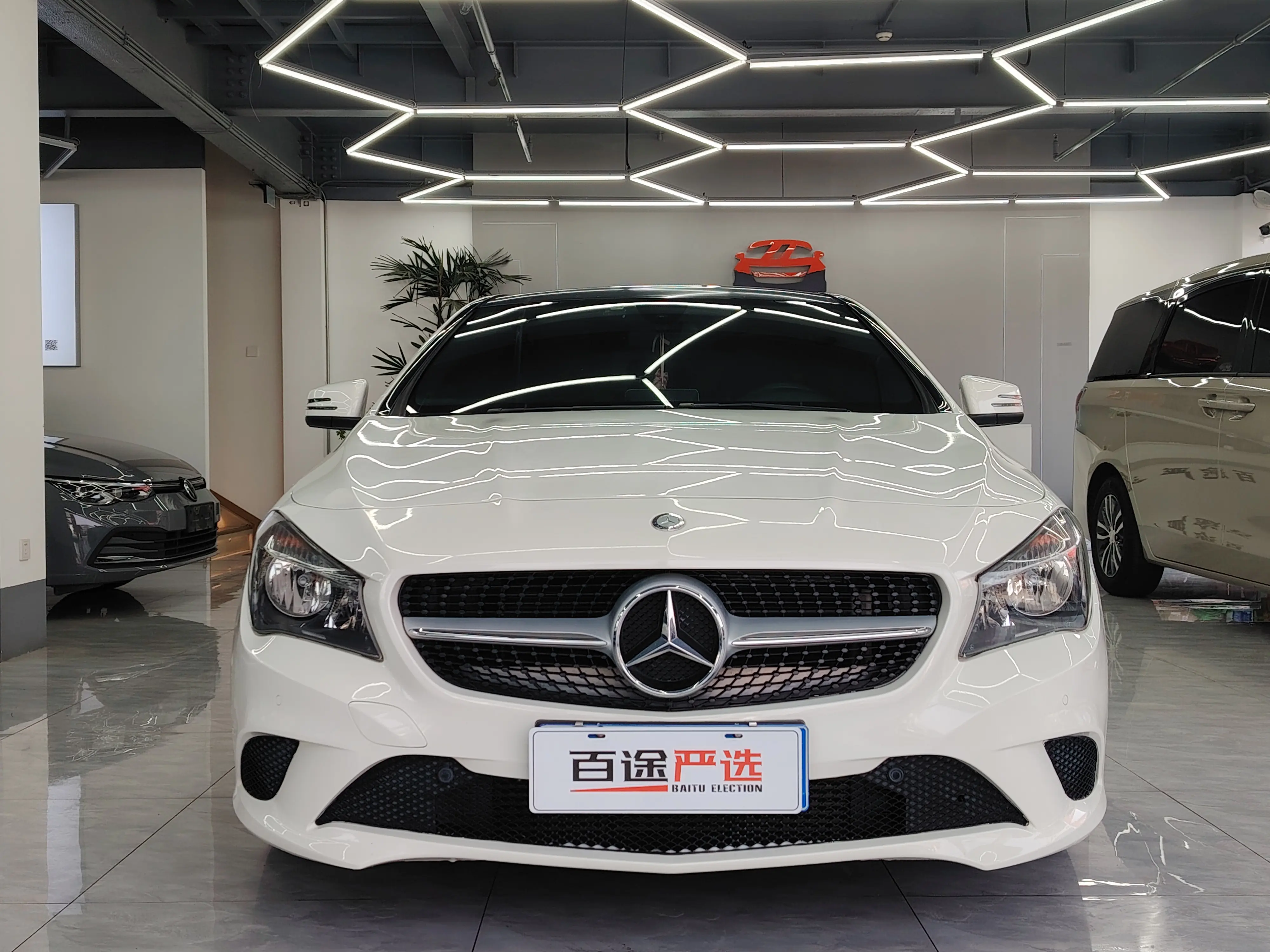 Mercedes-Benz CLA (Imported)  из Китая