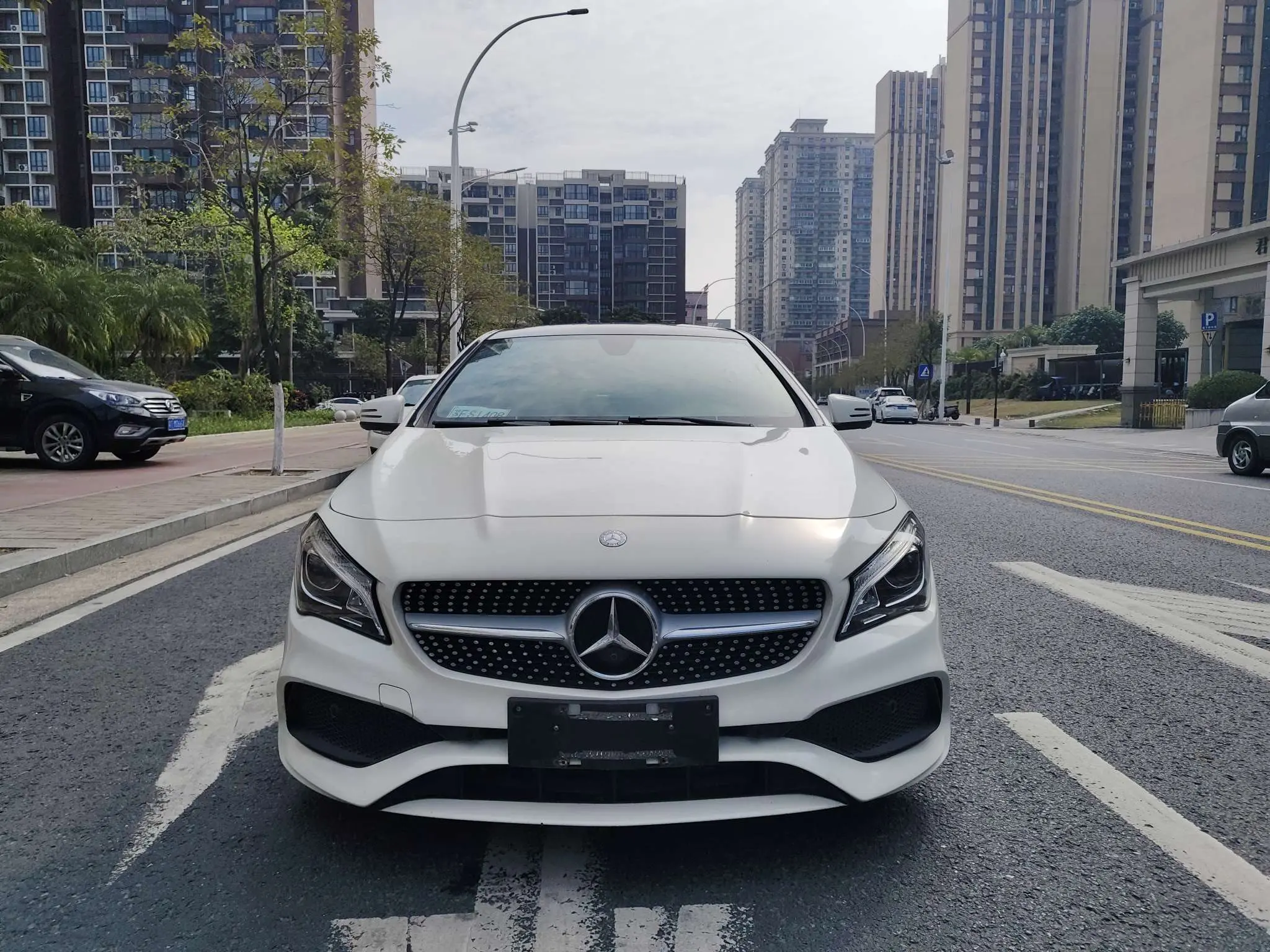 Mercedes-Benz CLA (Imported)  из Китая