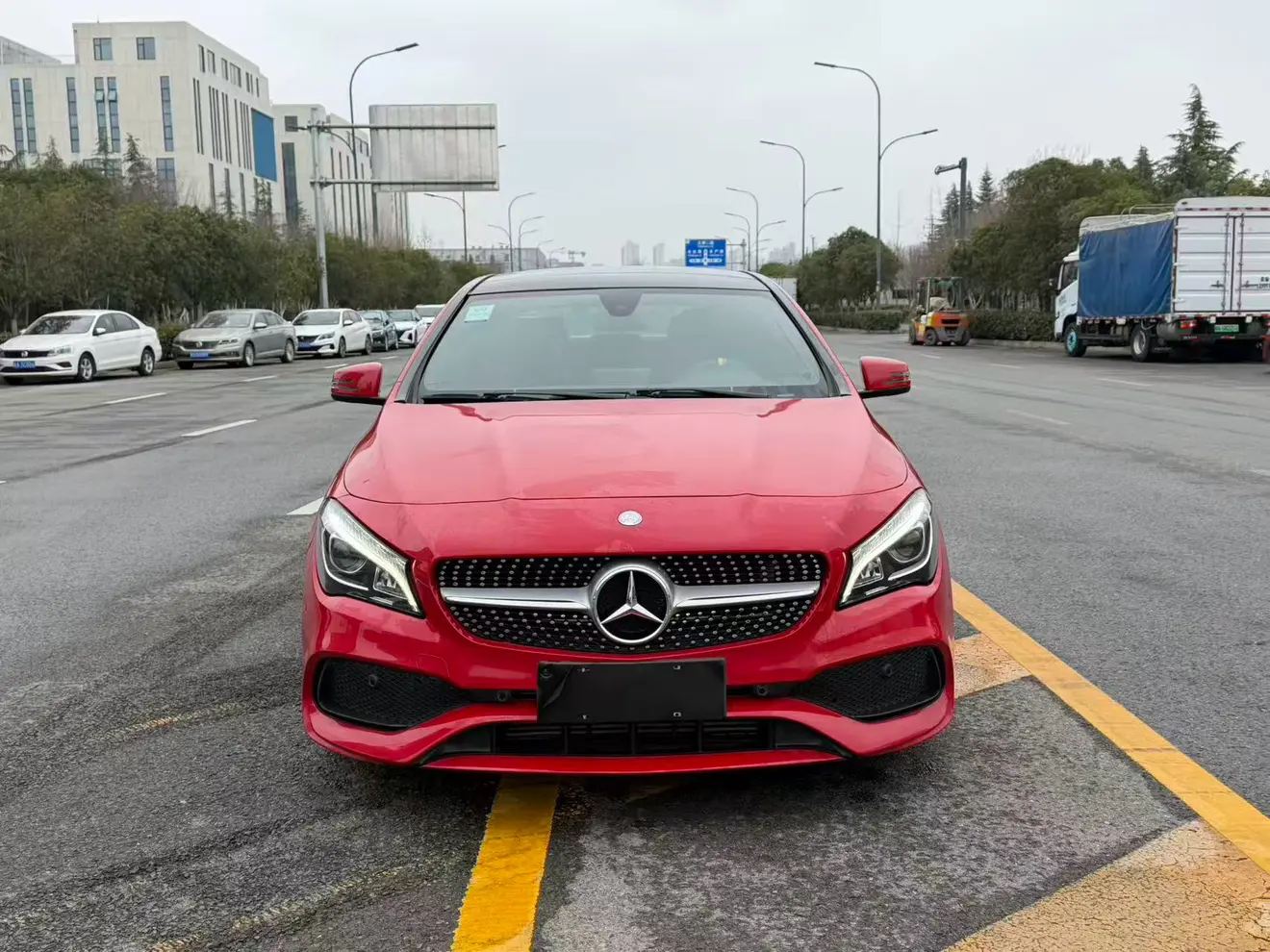 Mercedes-Benz CLA (Imported)  из Китая