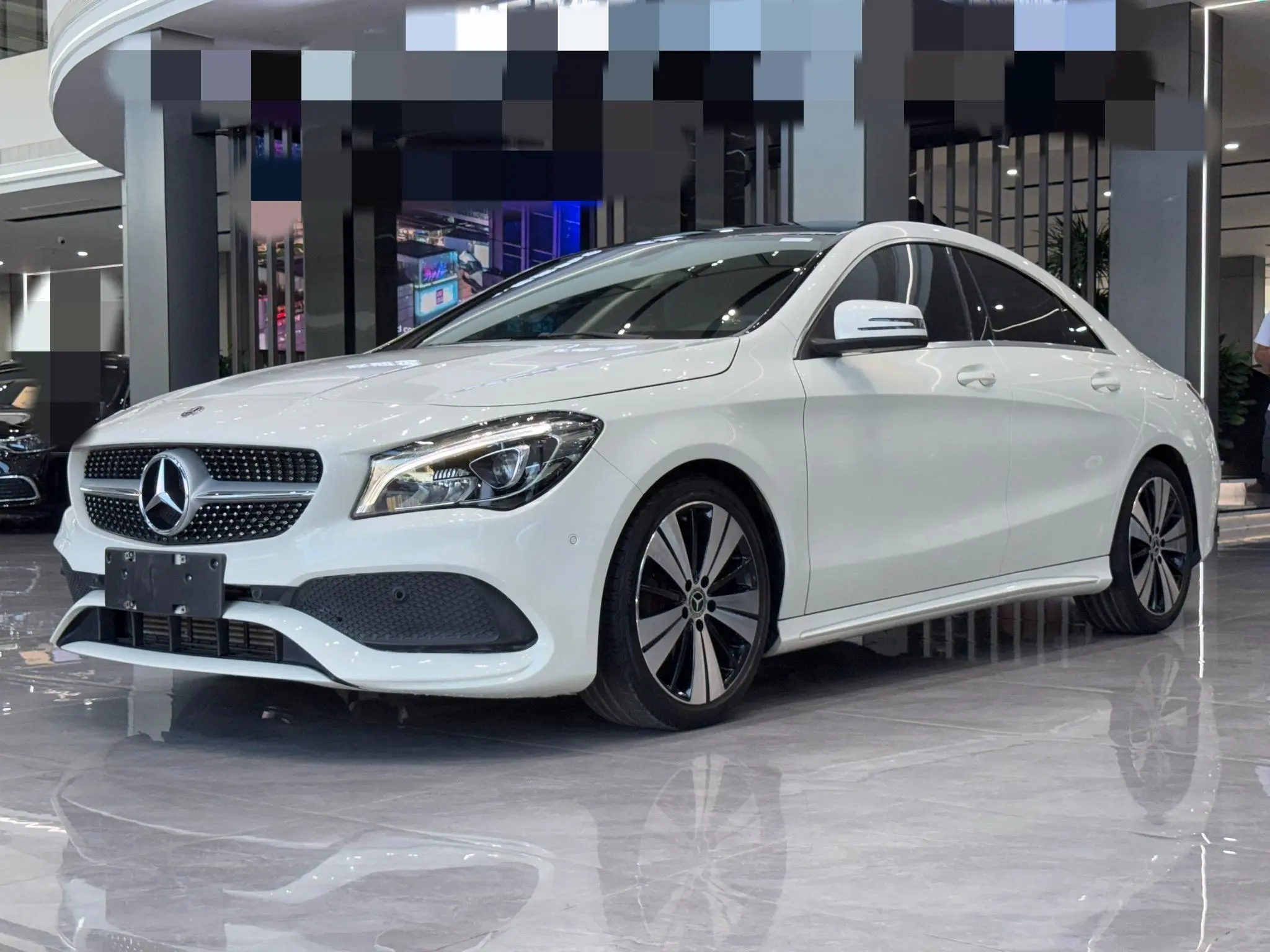 Mercedes-Benz CLA (Imported)  из Китая