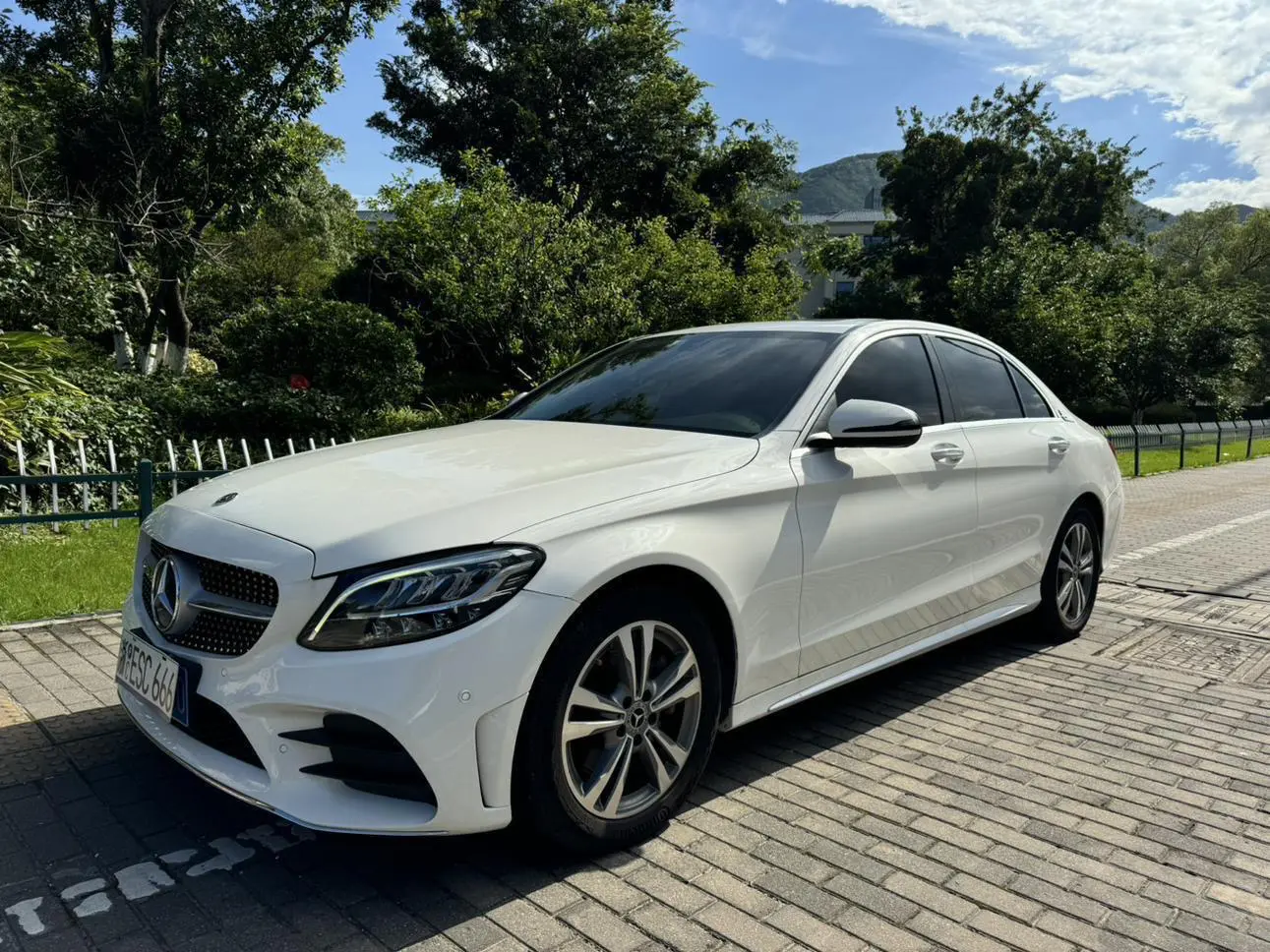Mercedes-Benz Mercedes Benz C Class  из Китая