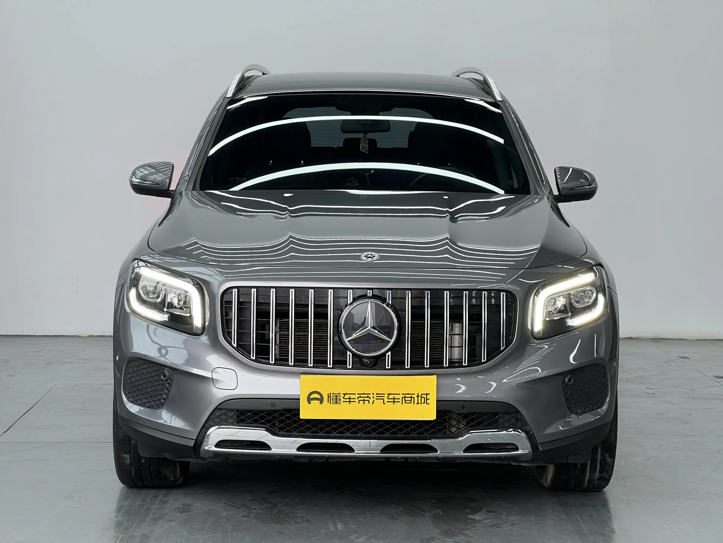 Mercedes-Benz GLB  из Китая