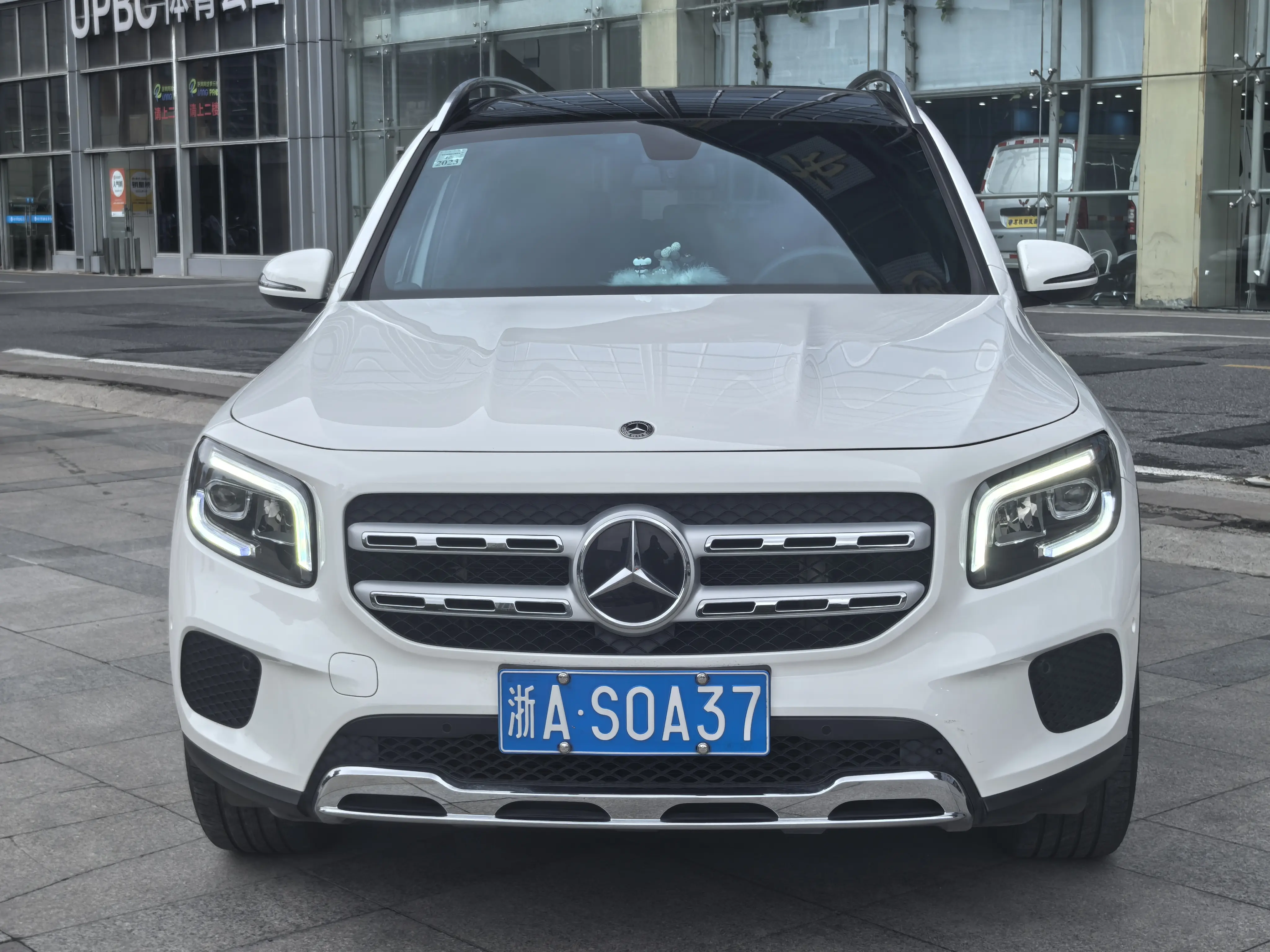 Mercedes-Benz GLB  из Китая