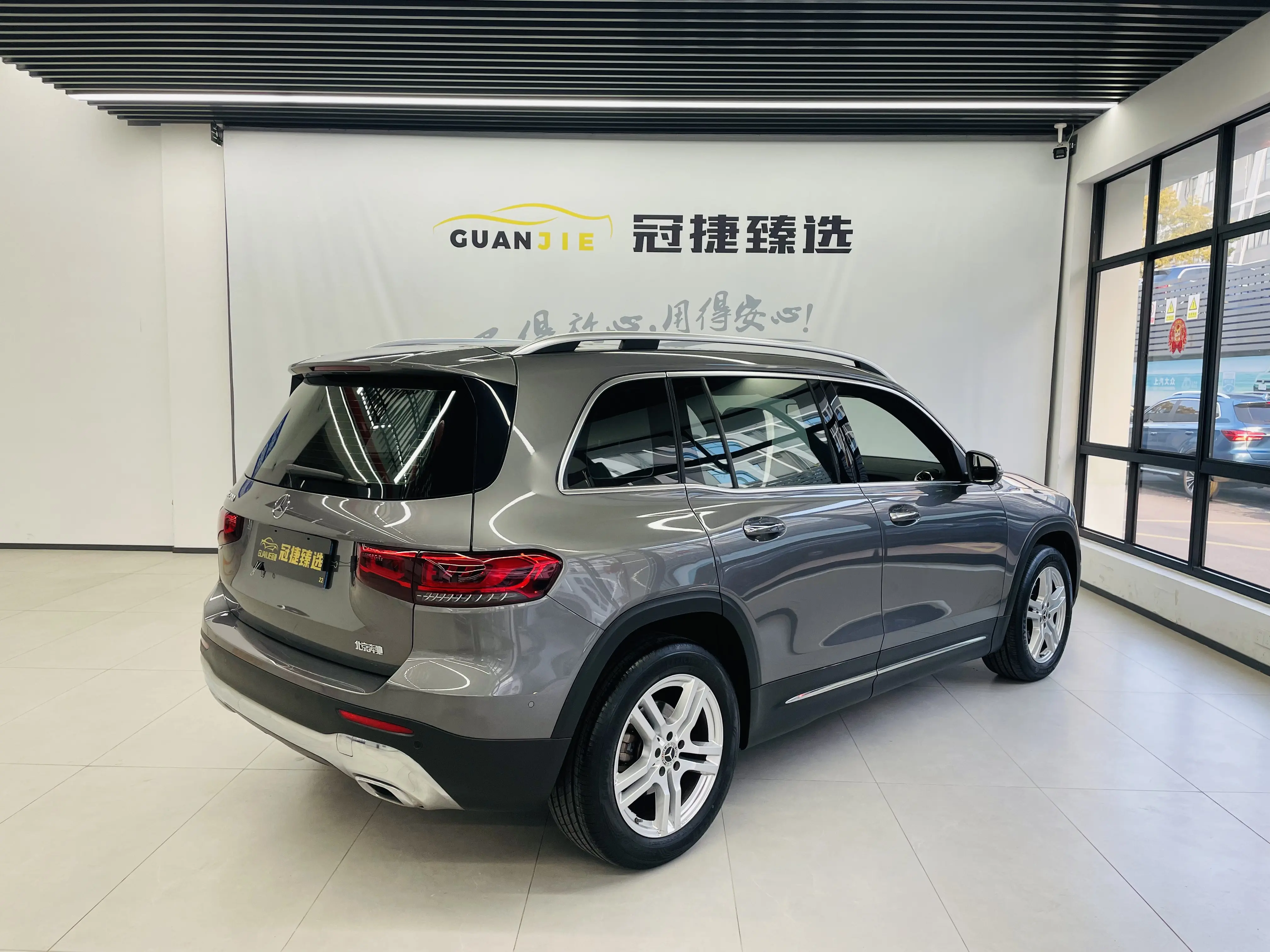 Mercedes-Benz GLB  из Китая