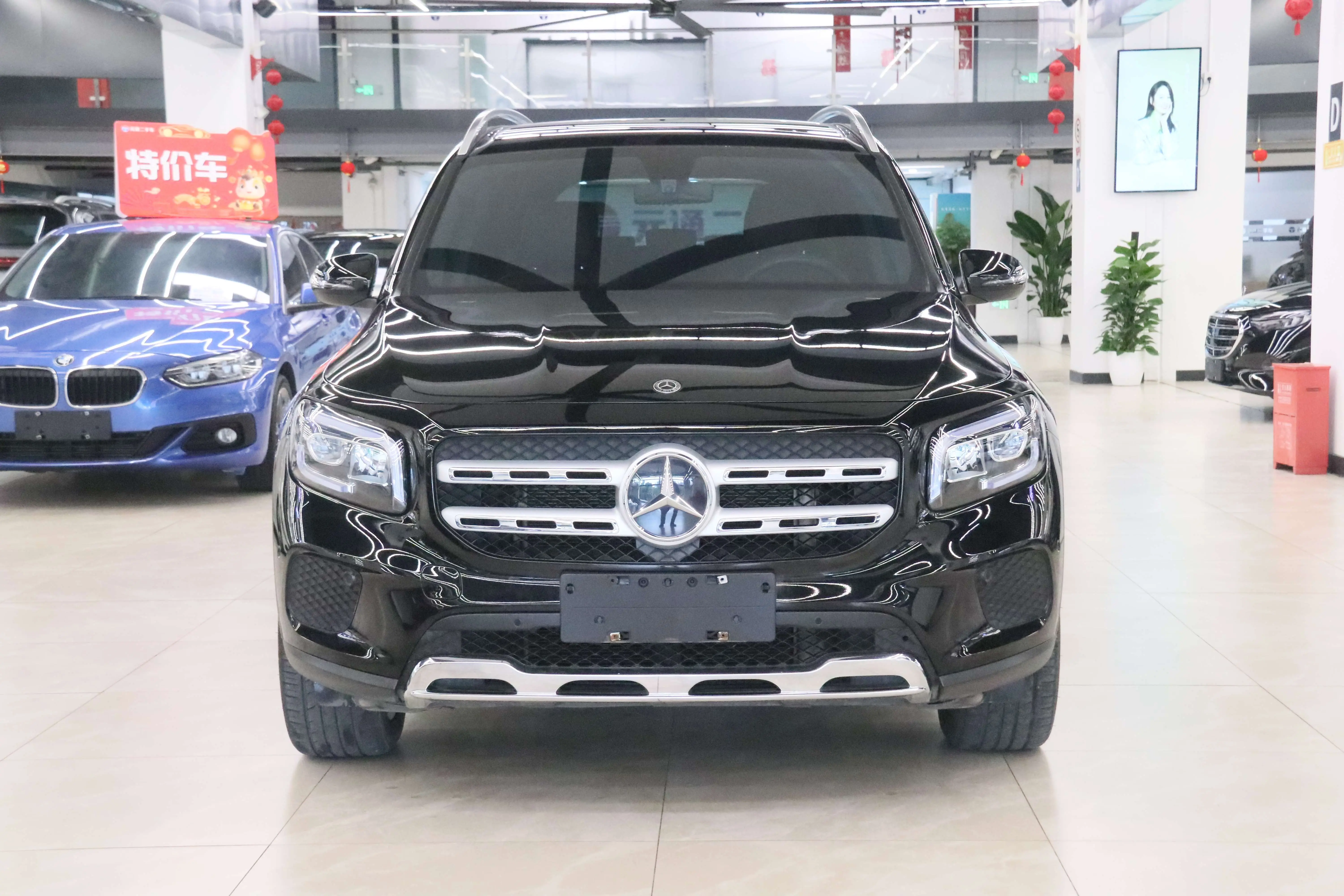 Mercedes-Benz GLB  из Китая