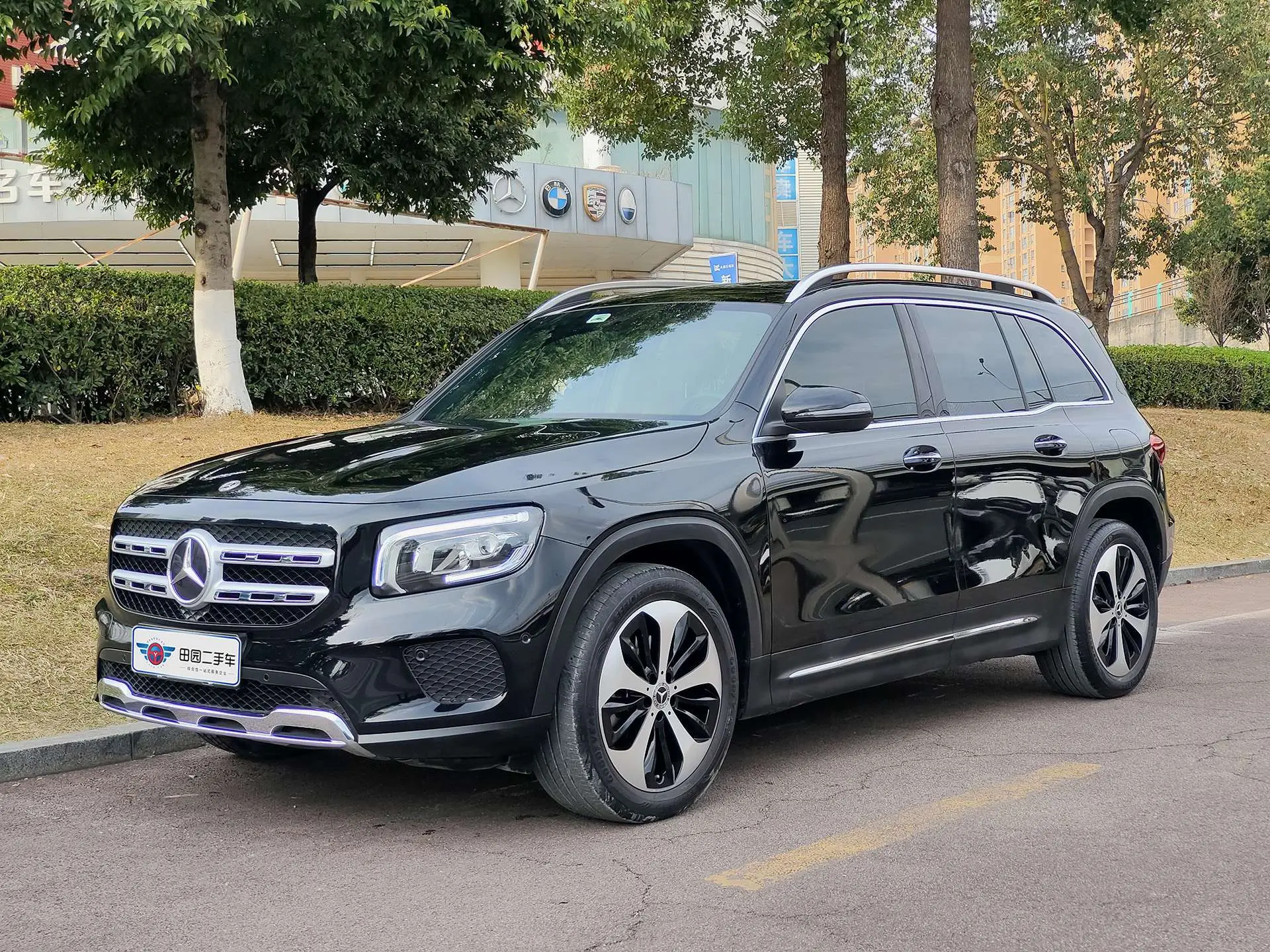 Mercedes-Benz GLB  из Китая