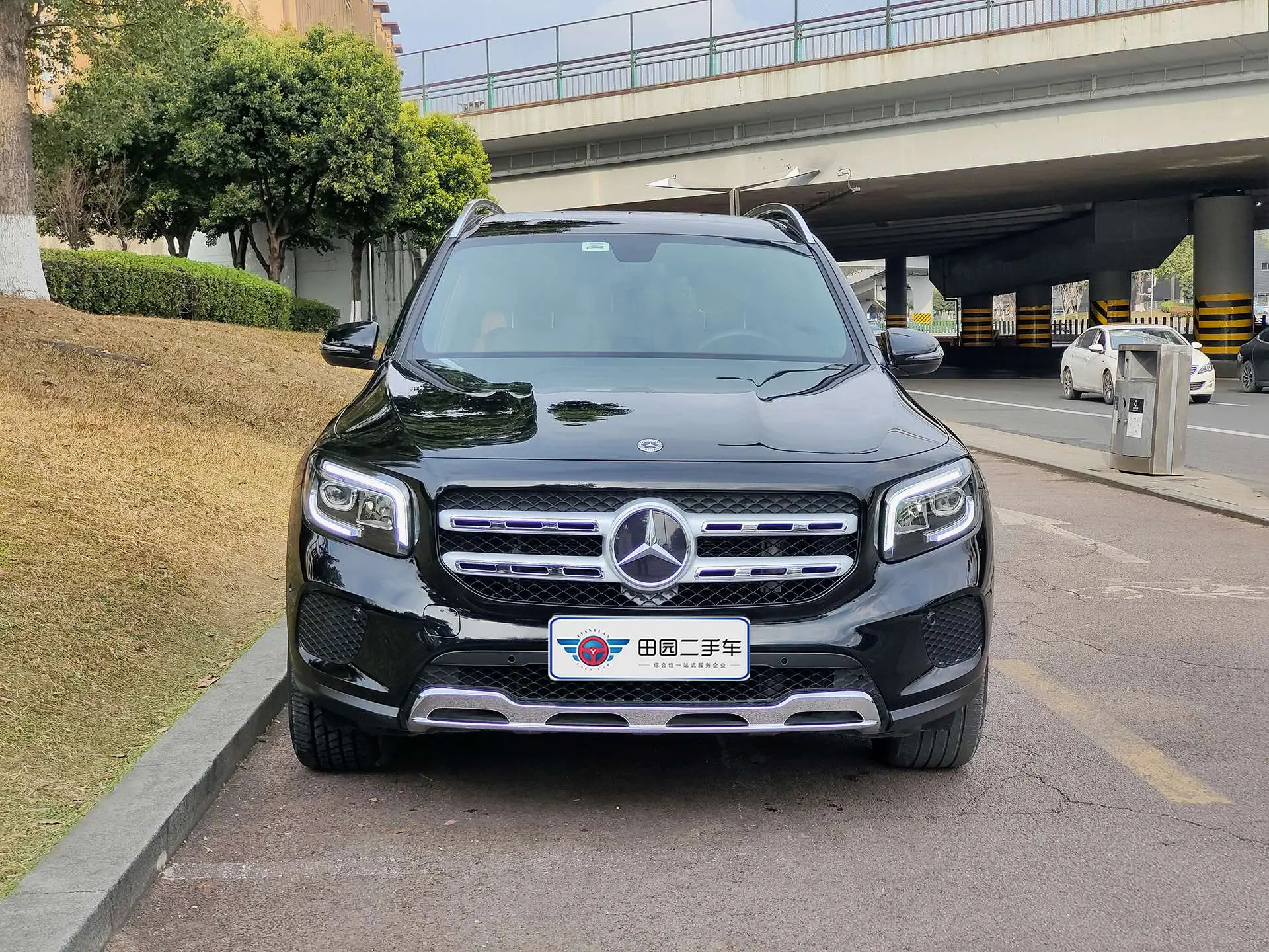 Mercedes-Benz GLB  из Китая