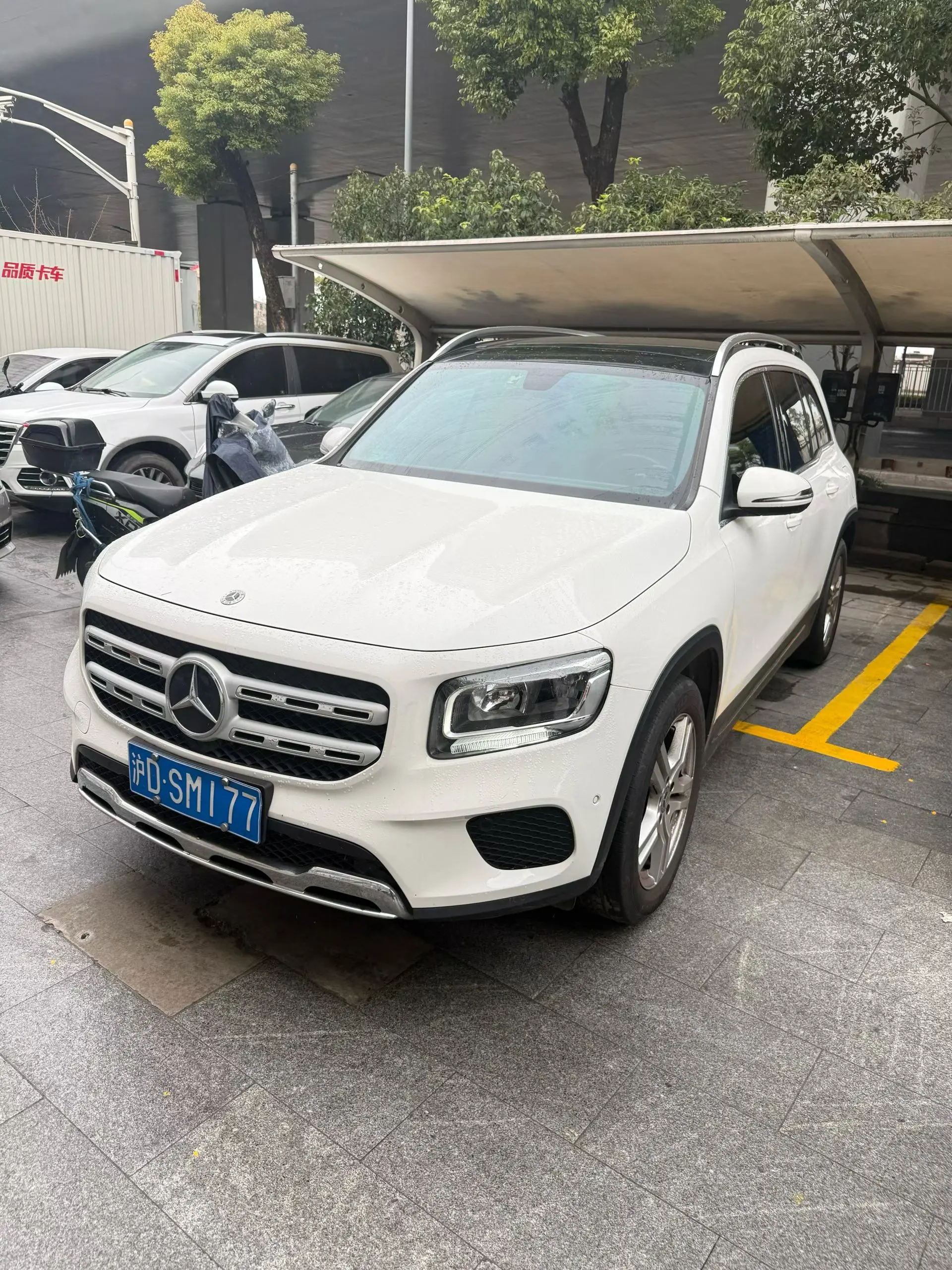 Mercedes-Benz GLB  из Китая