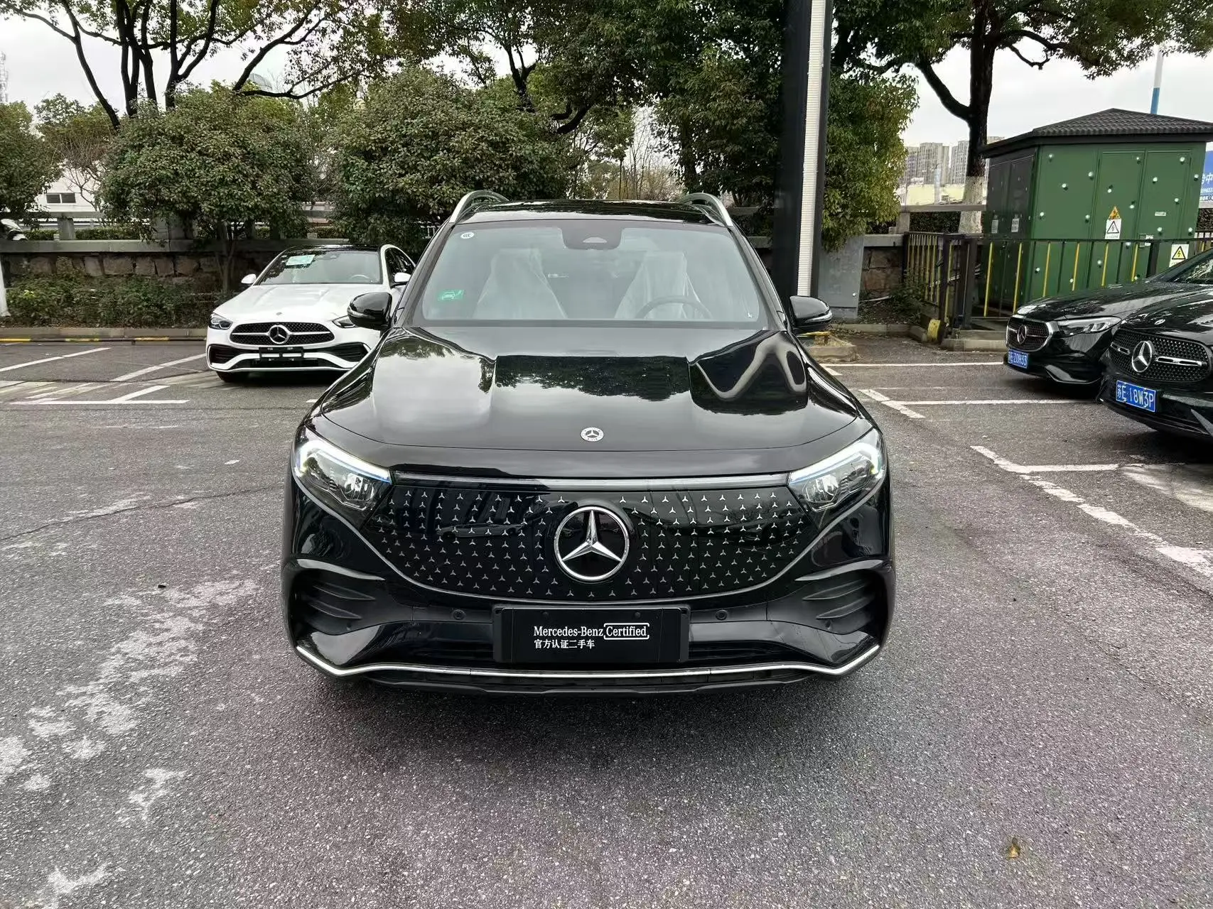 Mercedes-Benz EQB  из Китая