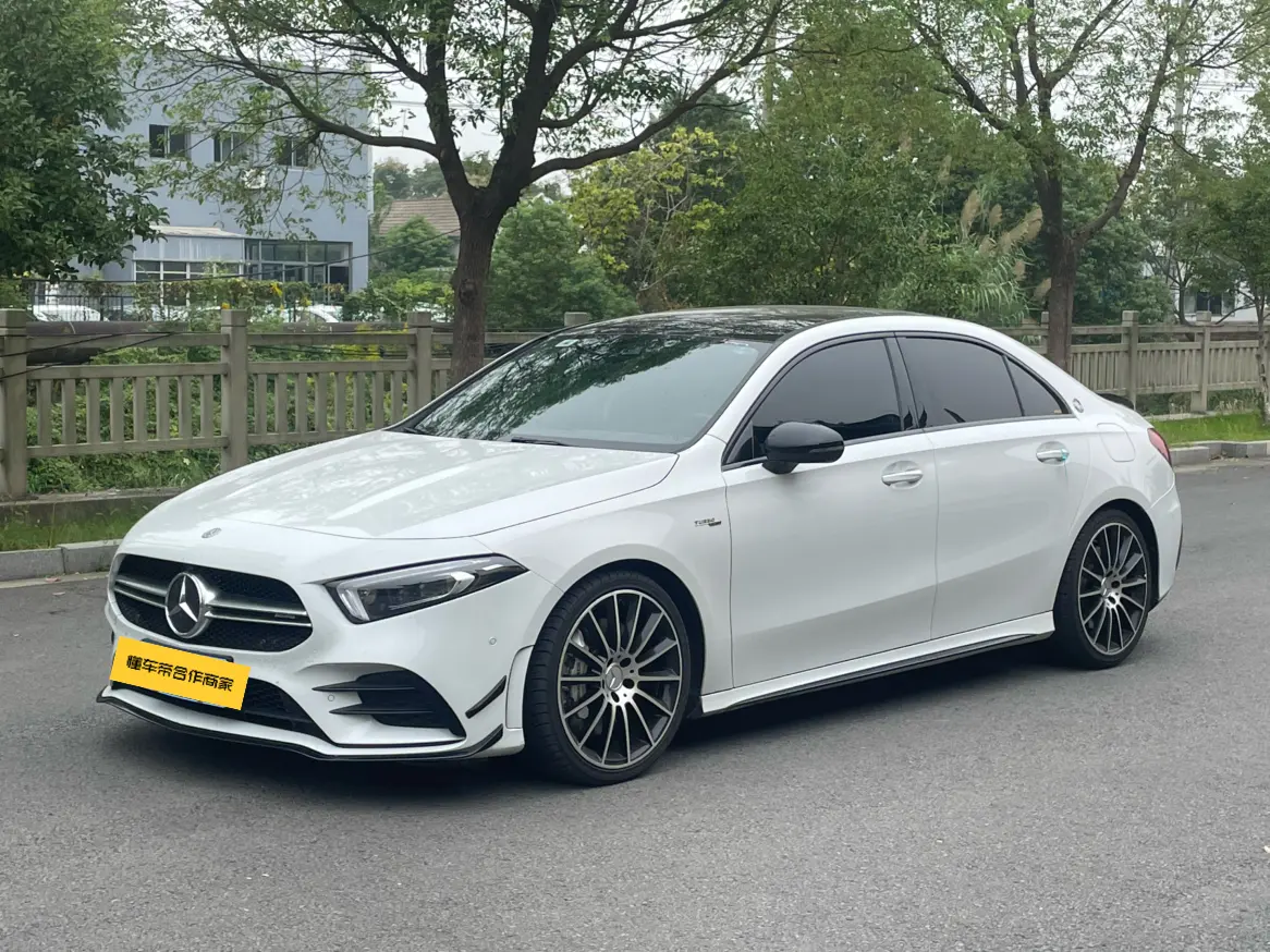 Mercedes-Benz A-Class AMG  из Китая