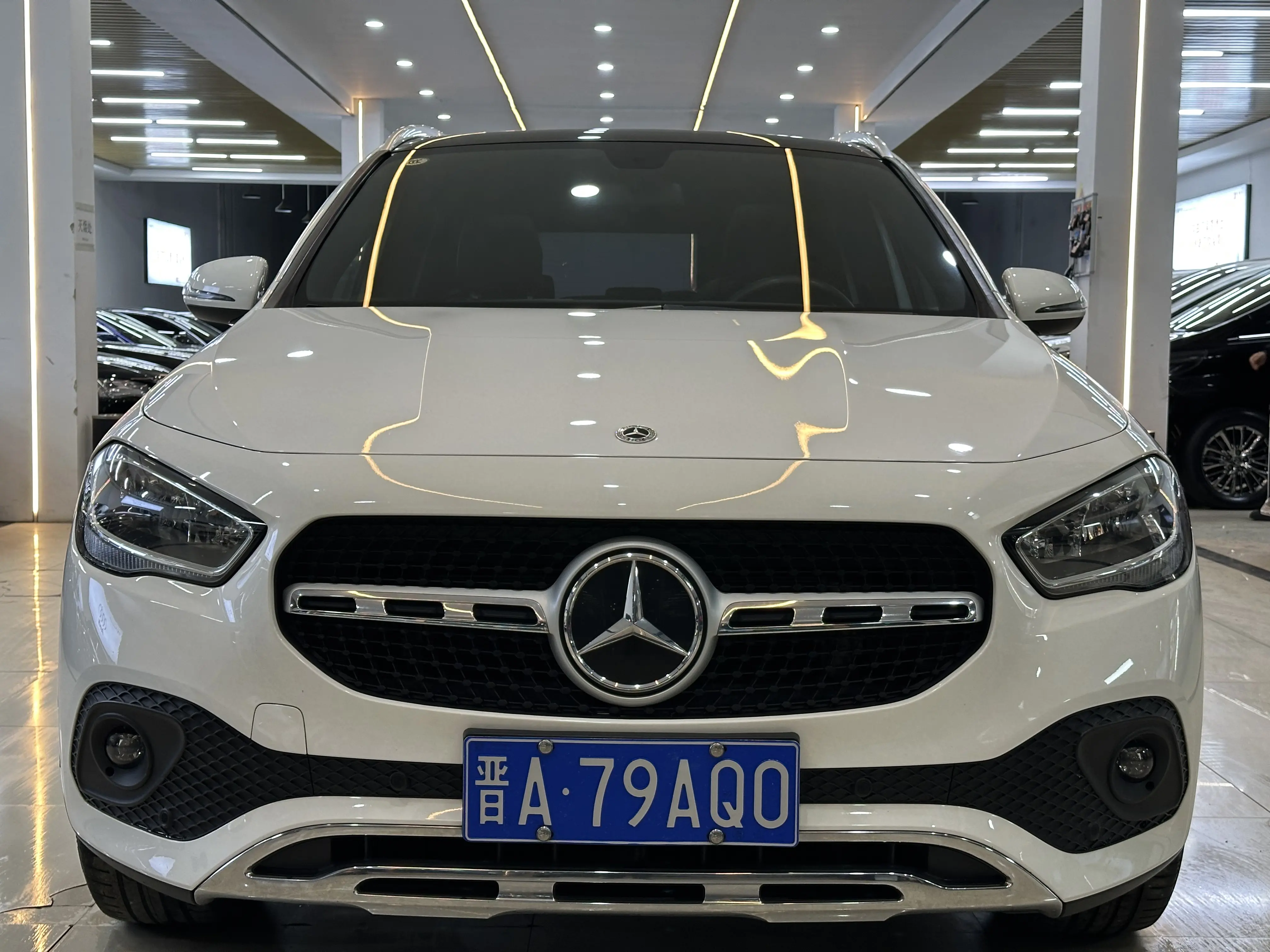 Mercedes-Benz GLA  из Китая