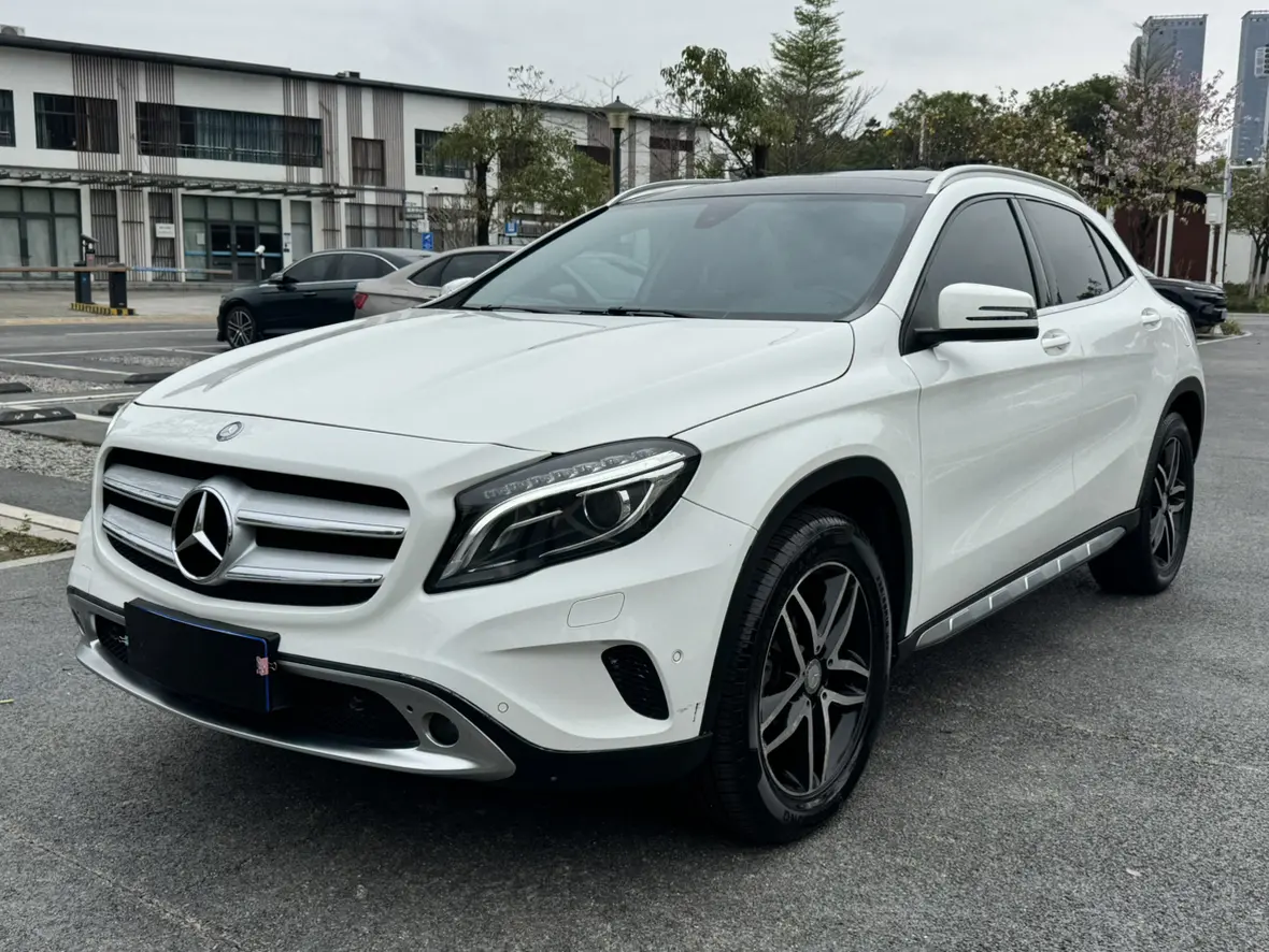 Mercedes-Benz GLA  из Китая