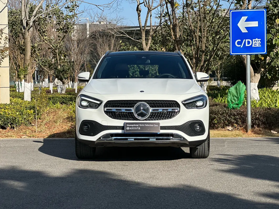 Mercedes-Benz GLA  из Китая