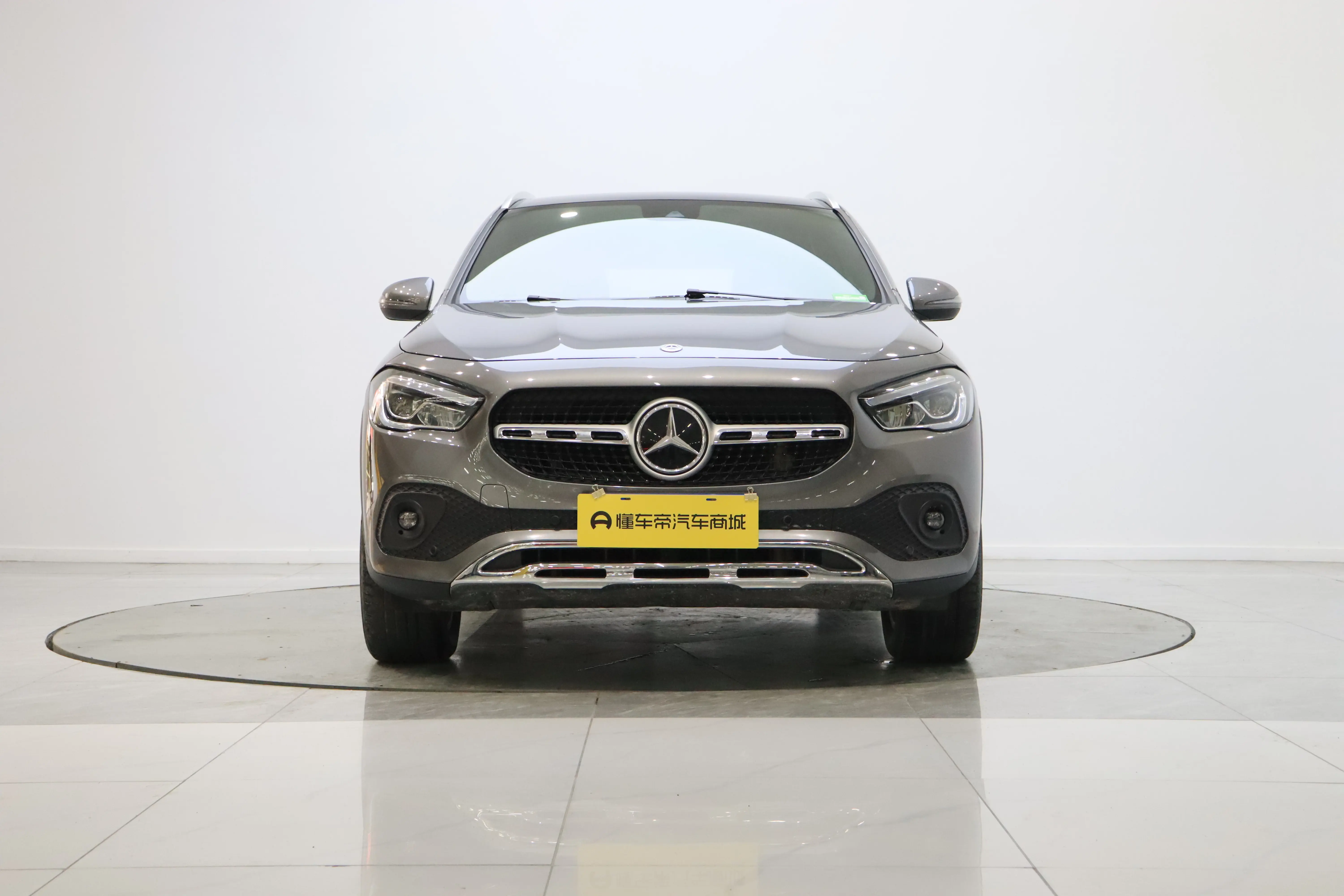 Mercedes-Benz GLA  из Китая