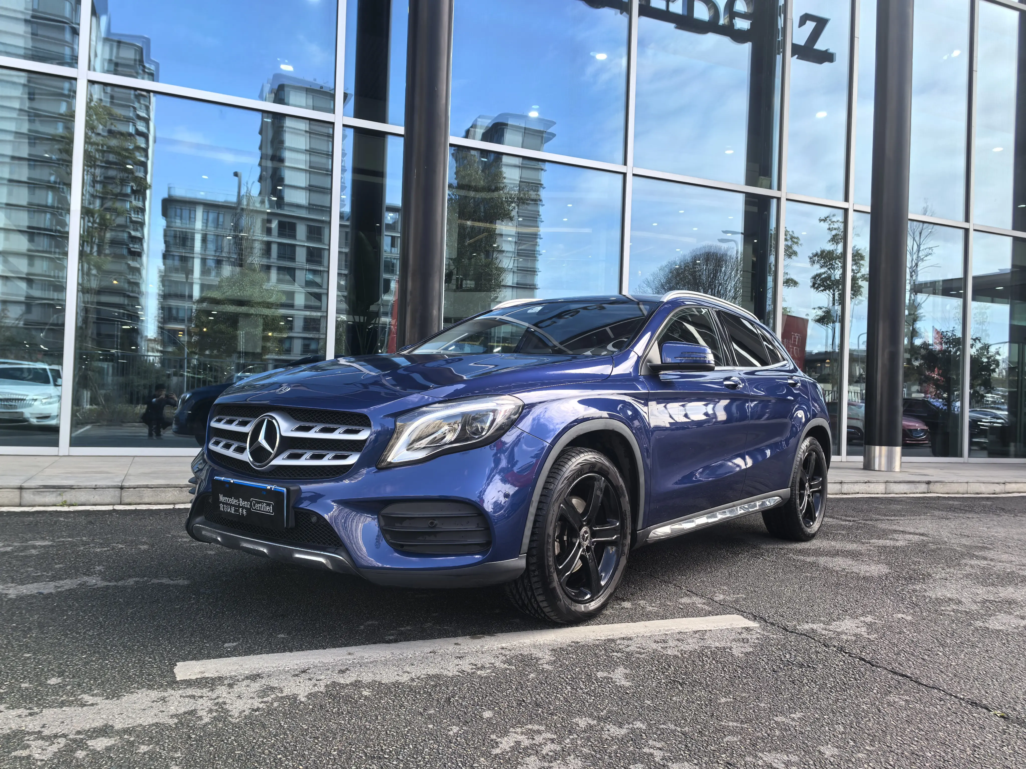 Mercedes-Benz GLA  из Китая
