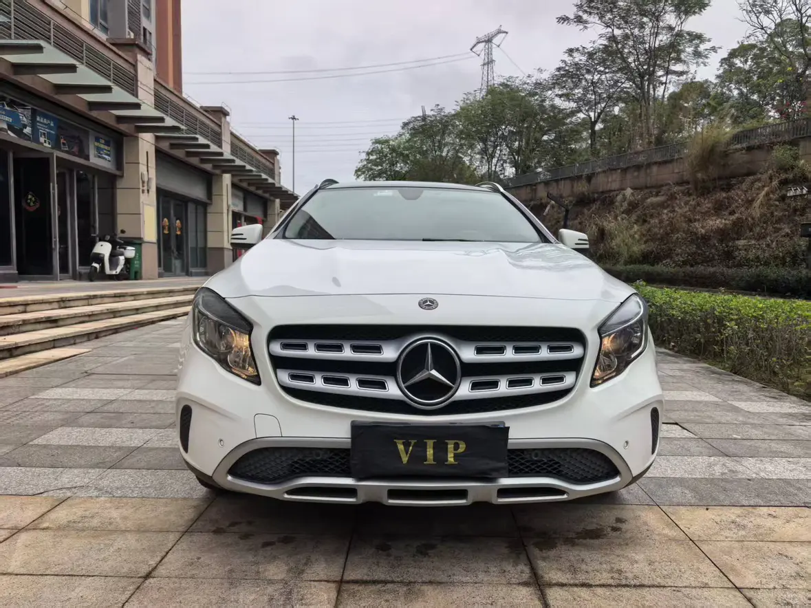 Mercedes-Benz GLA  из Китая