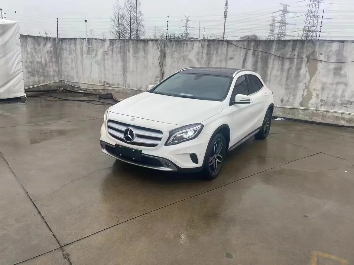 Mercedes-Benz GLA  из Китая
