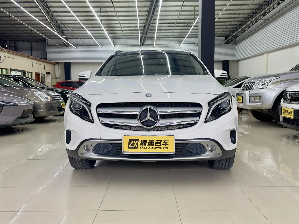 Mercedes-Benz GLA  из Китая