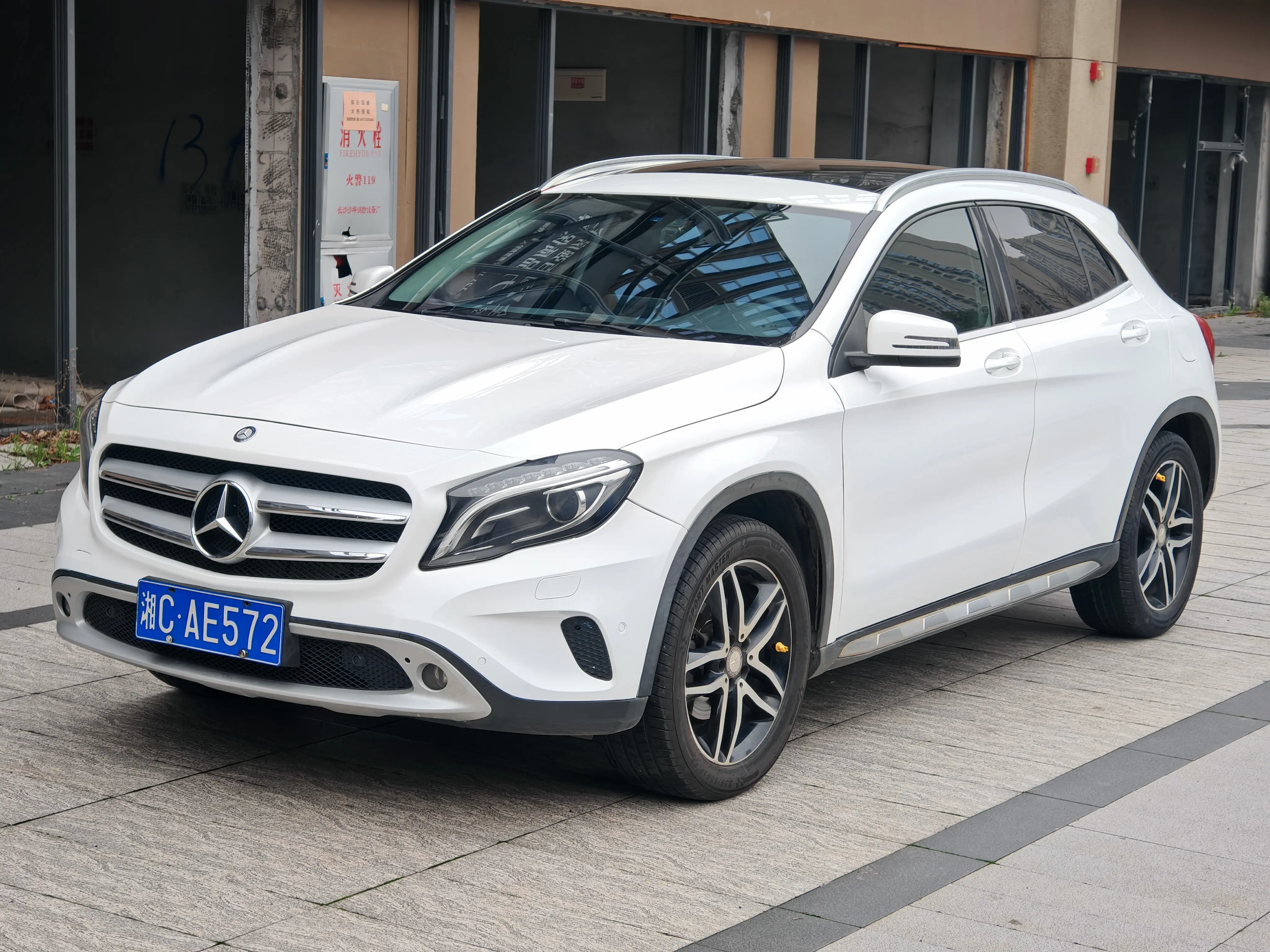 Mercedes-Benz GLA  из Китая