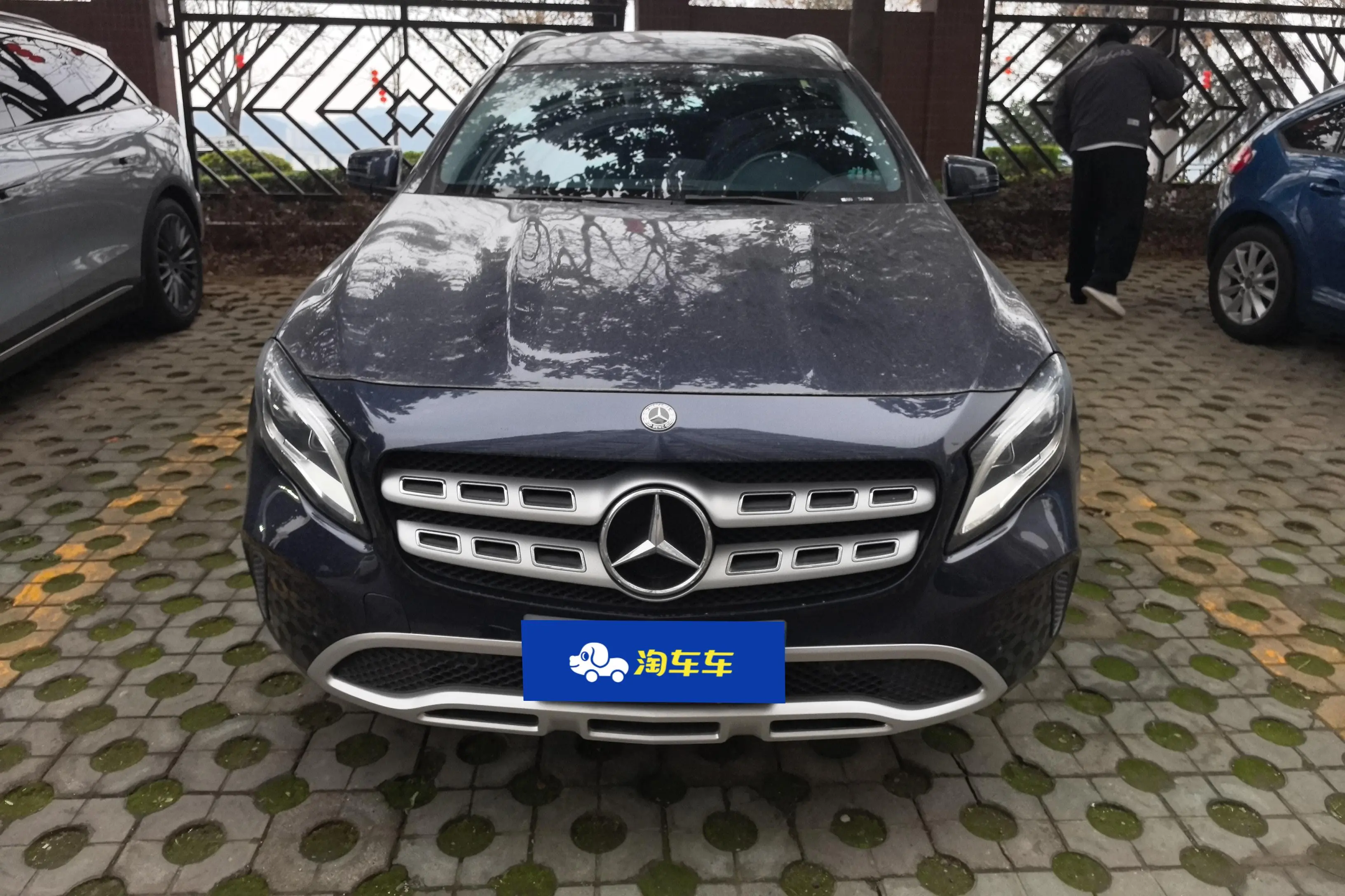 Mercedes-Benz GLA  из Китая
