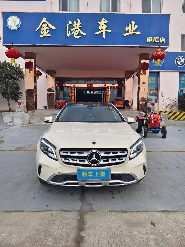 Mercedes-Benz GLA  из Китая