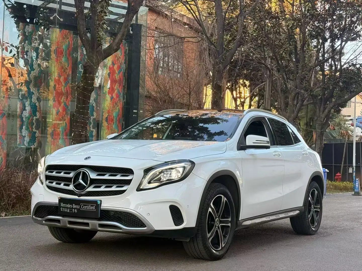 Mercedes-Benz GLA  из Китая