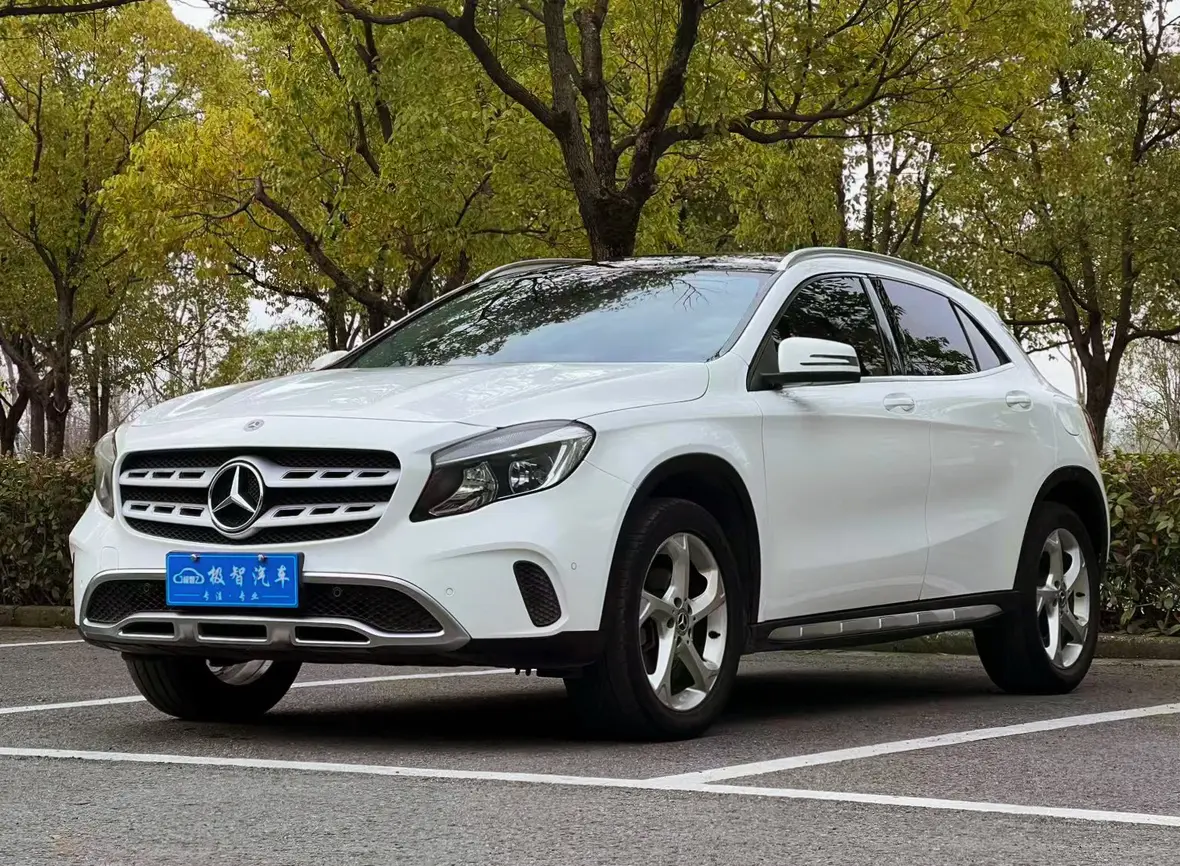 Mercedes-Benz GLA  из Китая