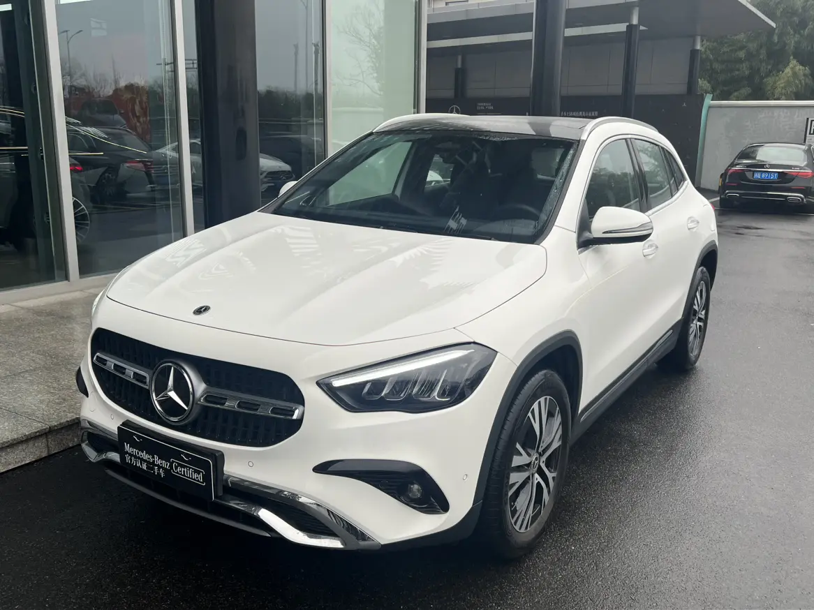 Mercedes-Benz GLA  из Китая
