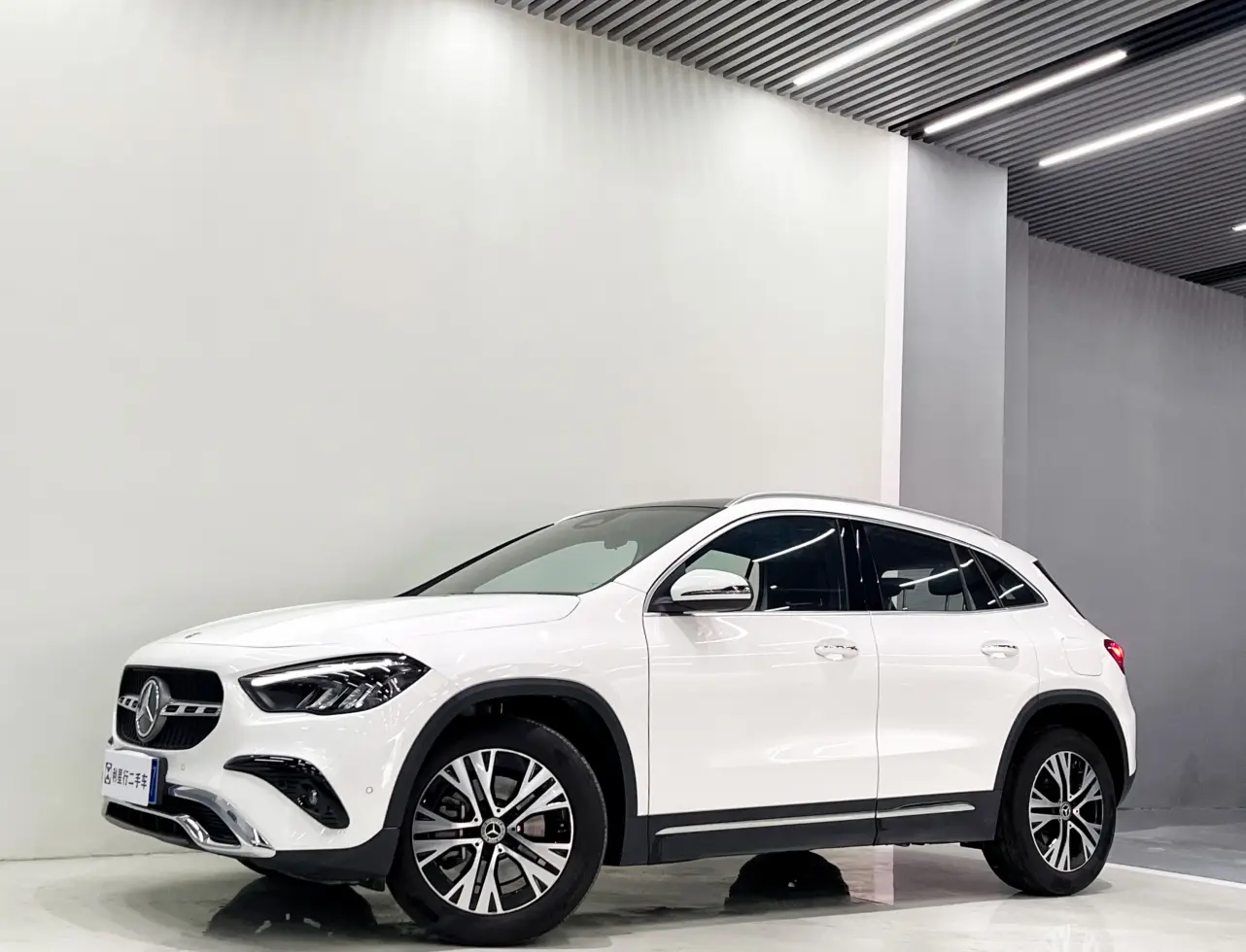 Mercedes-Benz GLA  из Китая