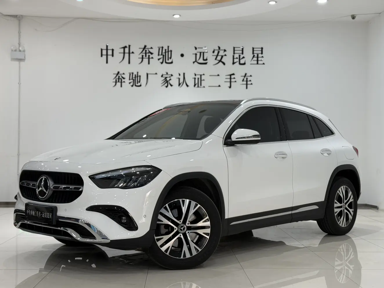 Mercedes-Benz GLA  из Китая
