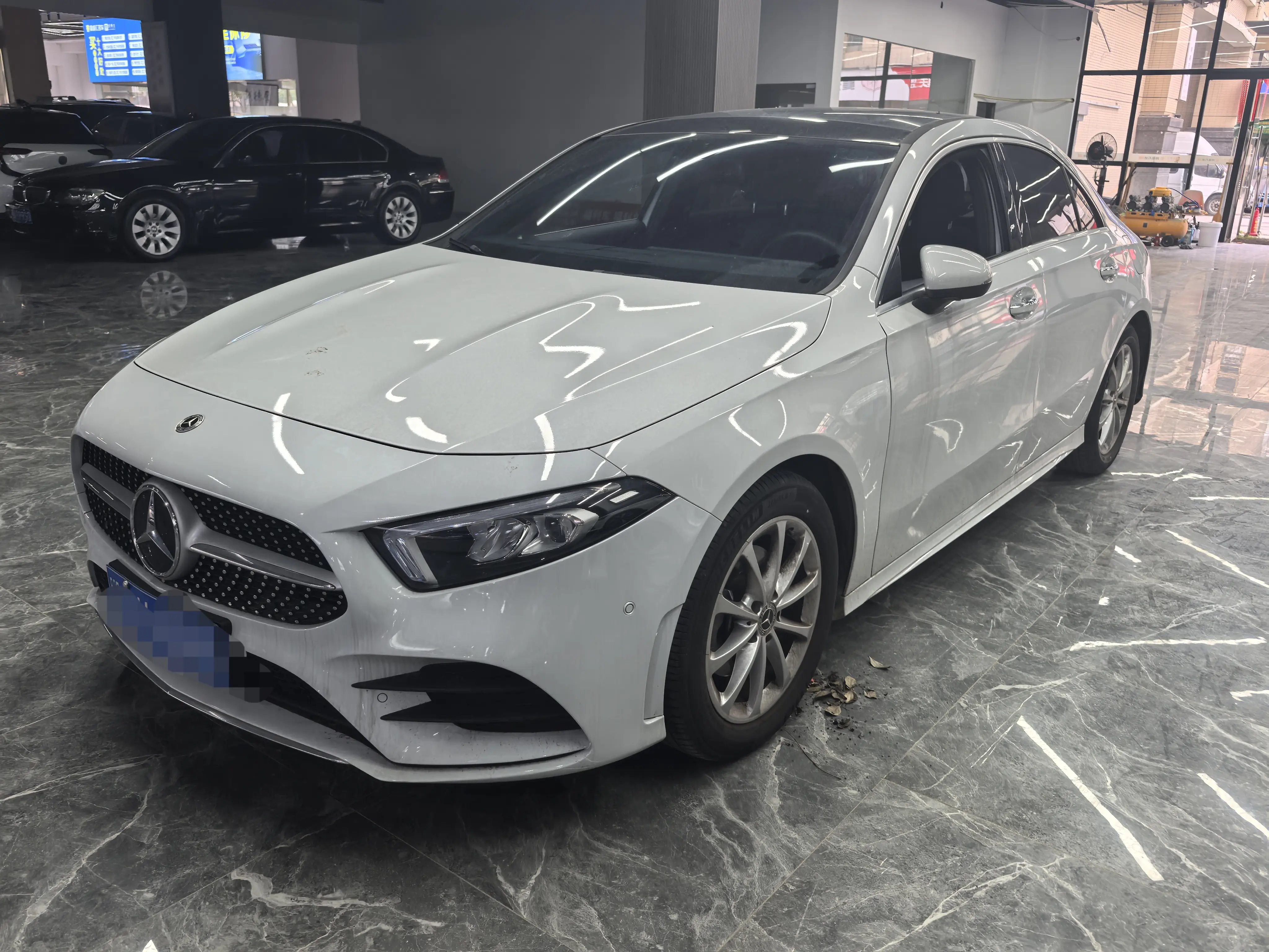 Mercedes-Benz Mercedes Benz A Class  из Китая