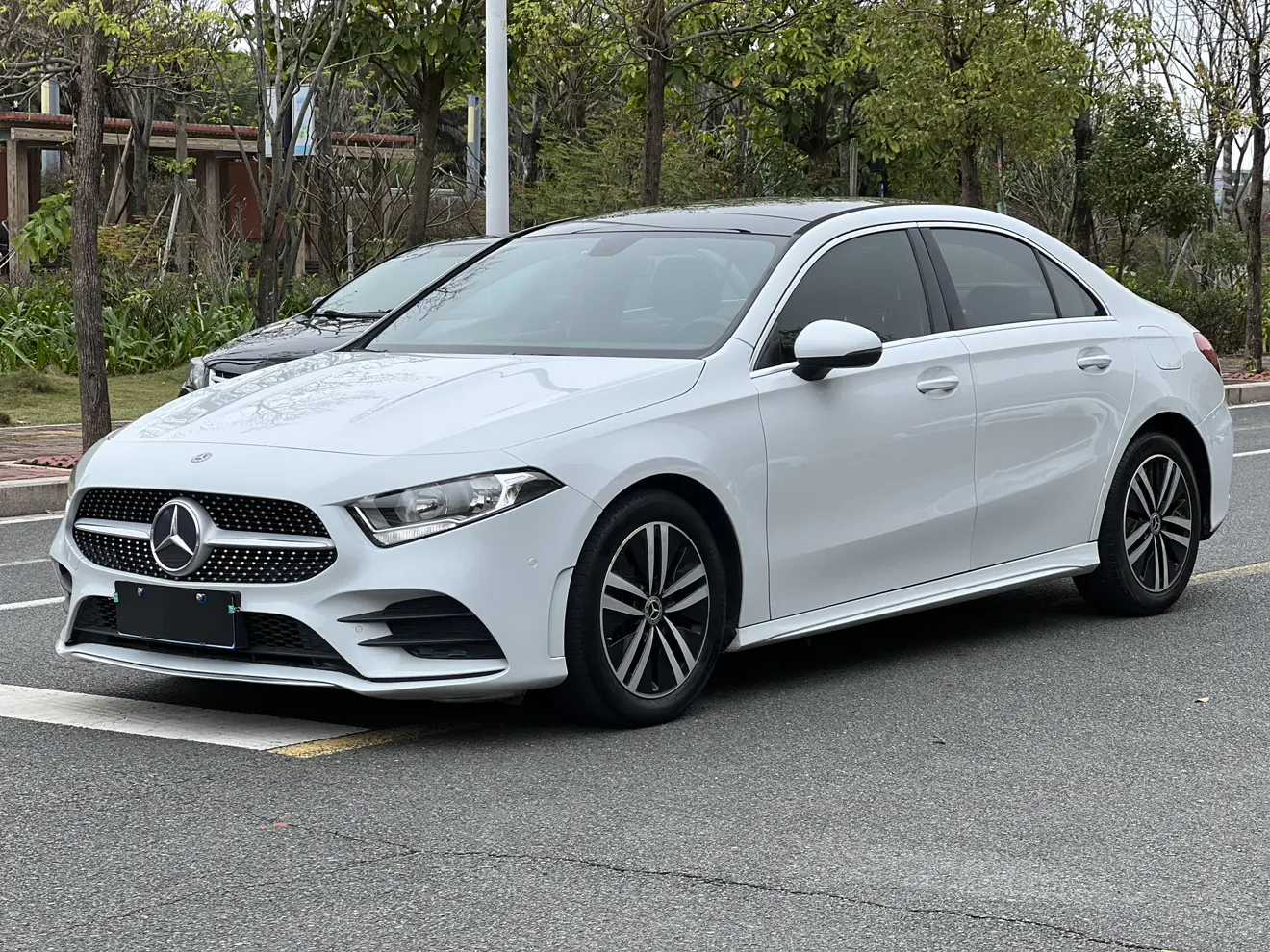 Mercedes-Benz Mercedes Benz A Class  из Китая