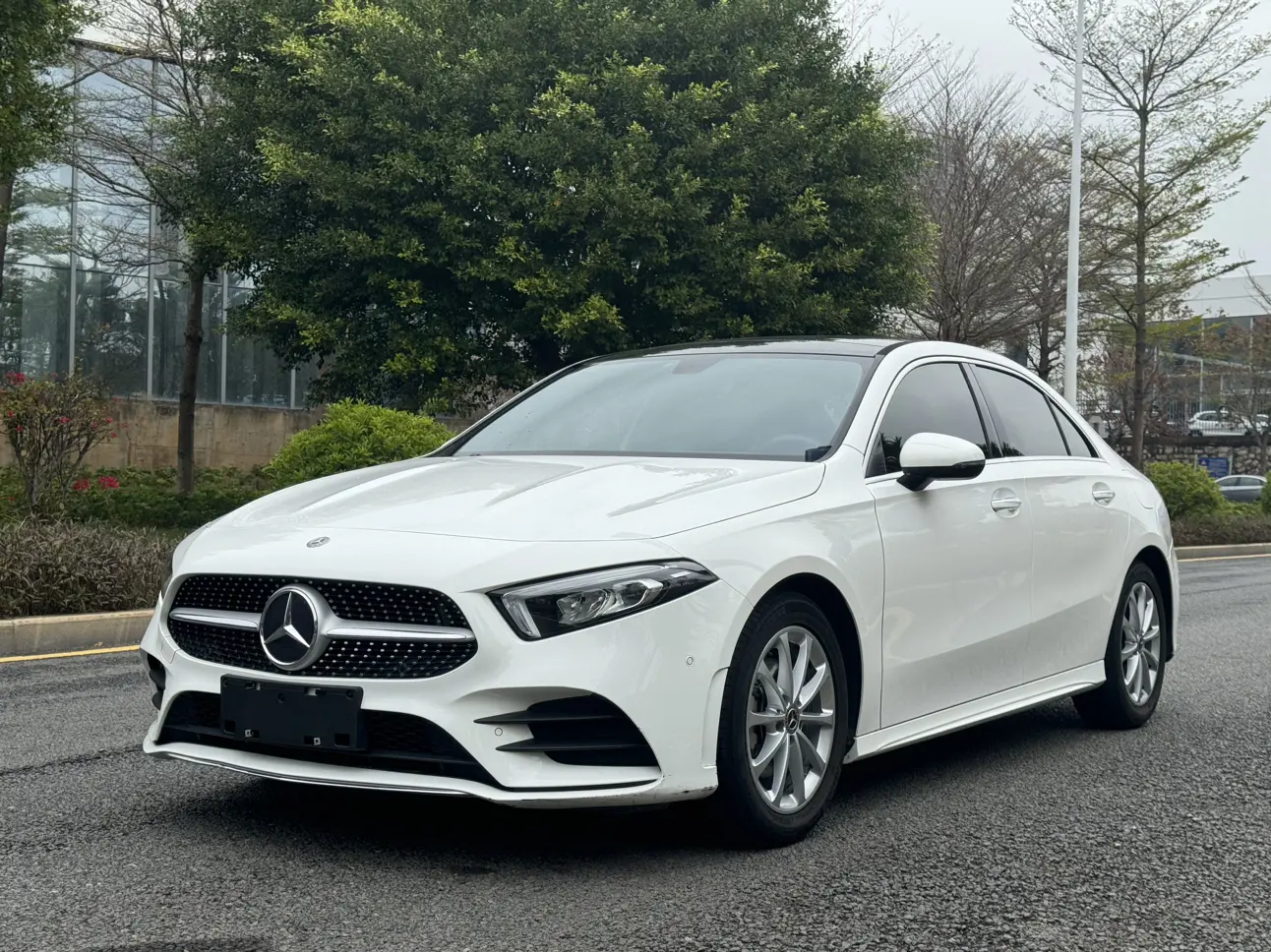 Mercedes-Benz Mercedes Benz A Class  из Китая