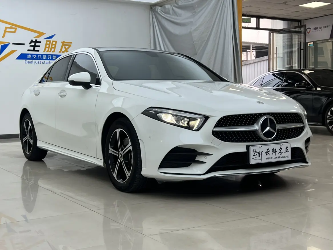 Mercedes-Benz Mercedes Benz A Class  из Китая