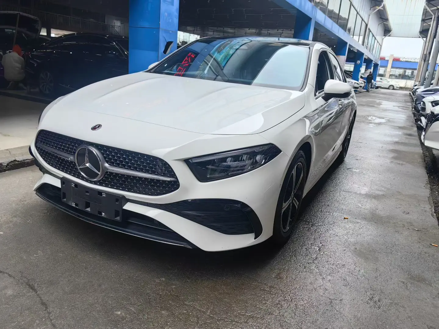 Mercedes-Benz Mercedes Benz A Class  из Китая